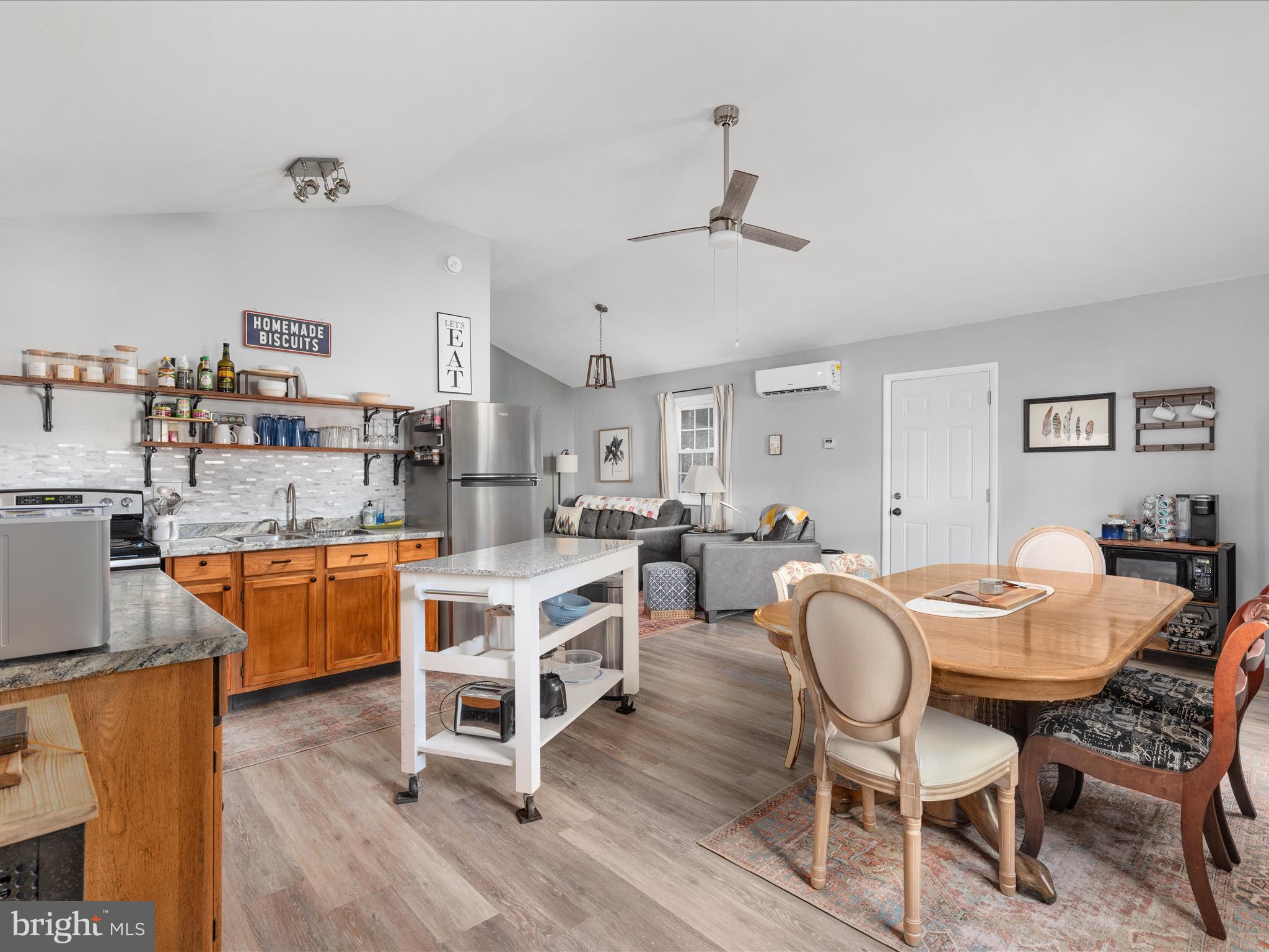 TROUT POND - Residential