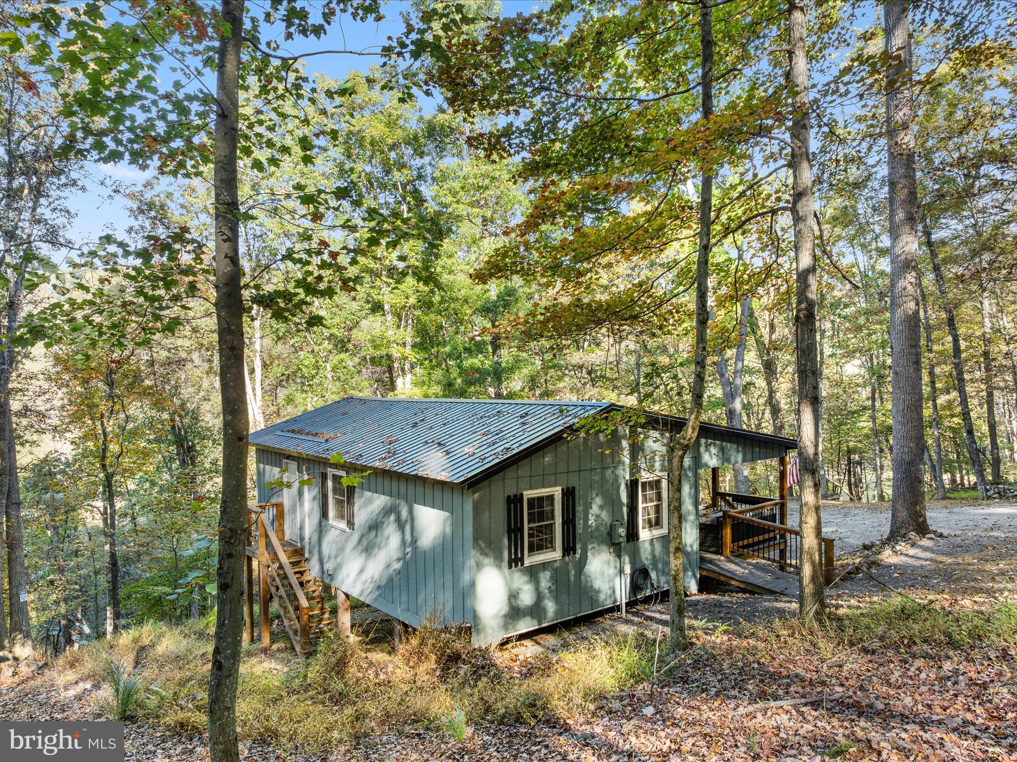 TROUT POND - Residential