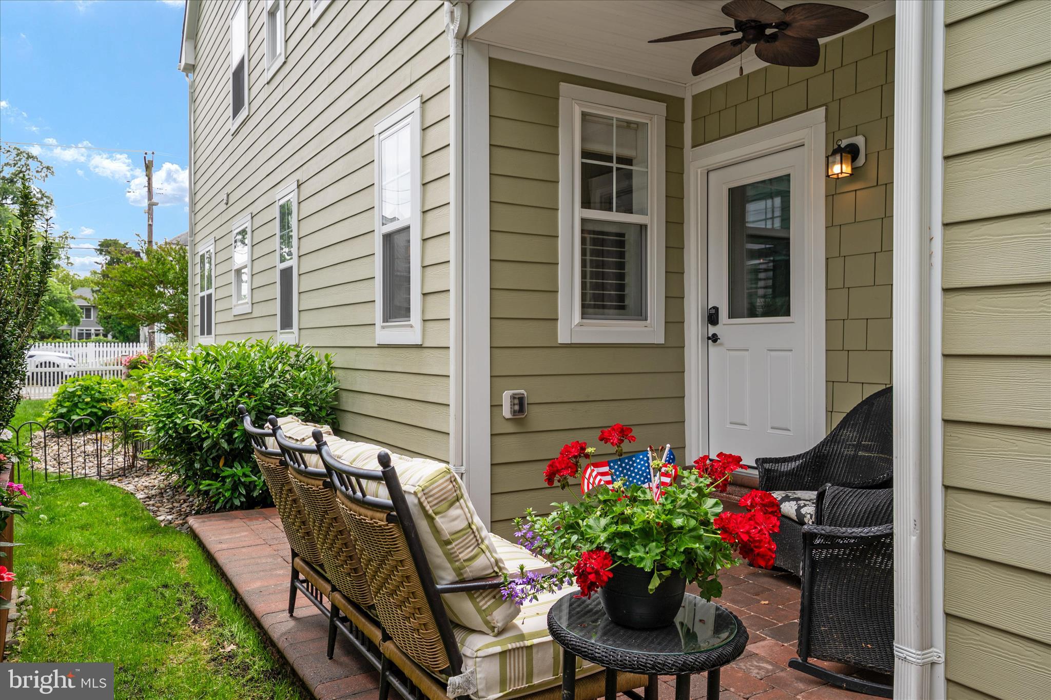 EASTPORT - Residential