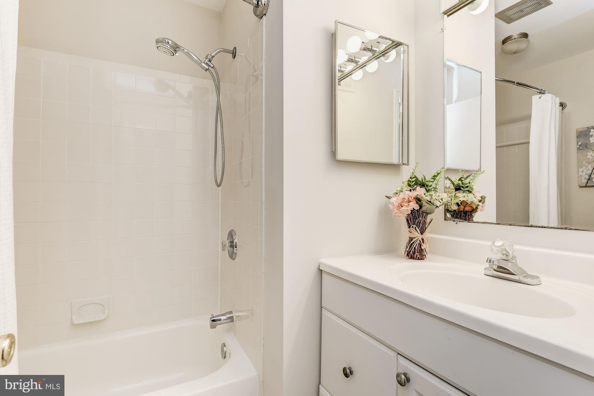 GLEN PARK - Residential