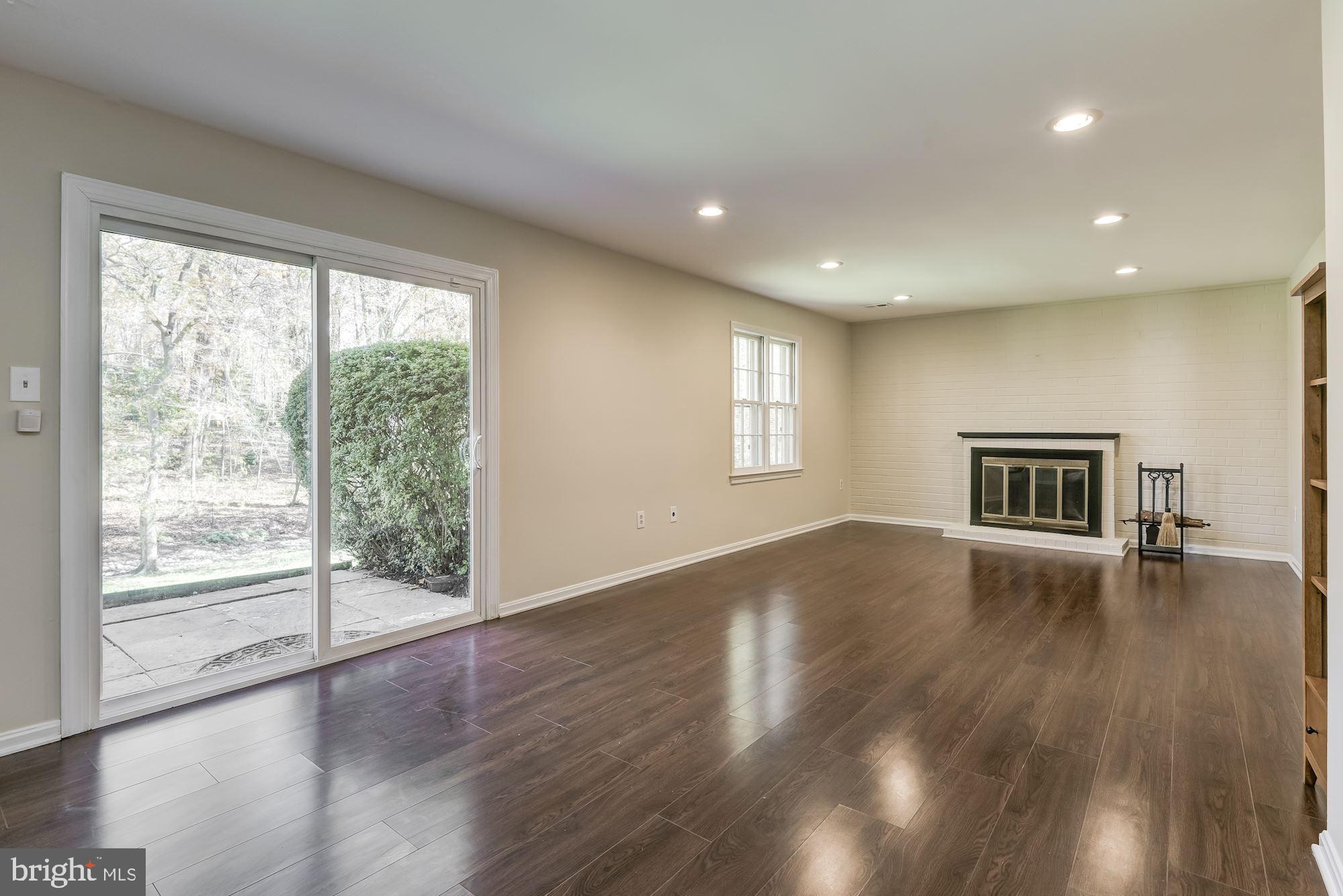 GLEN PARK - Residential