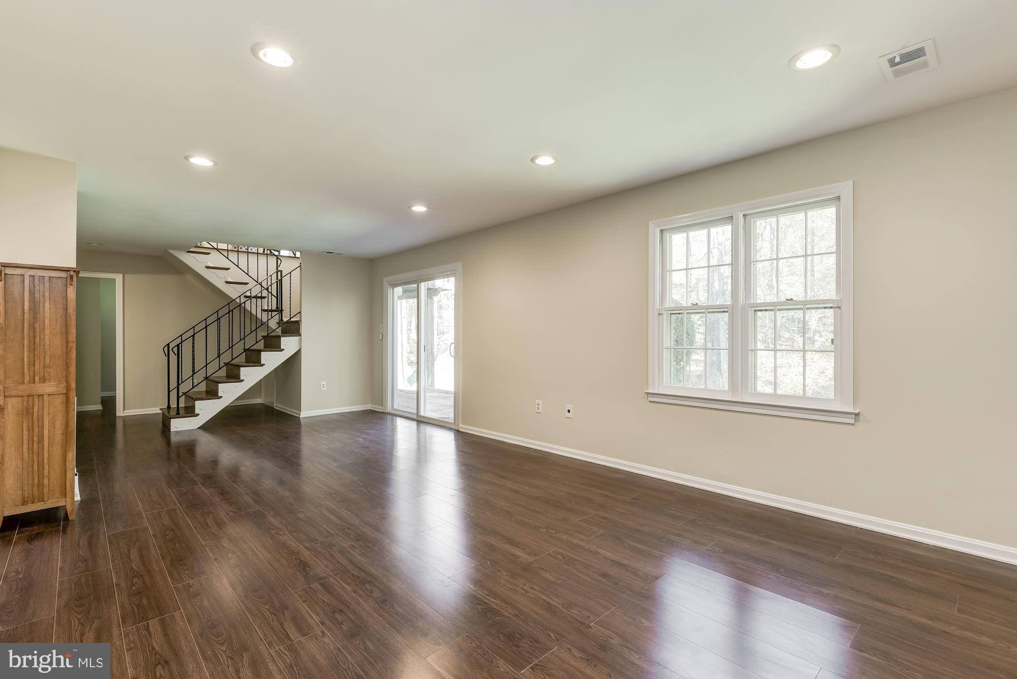 GLEN PARK - Residential