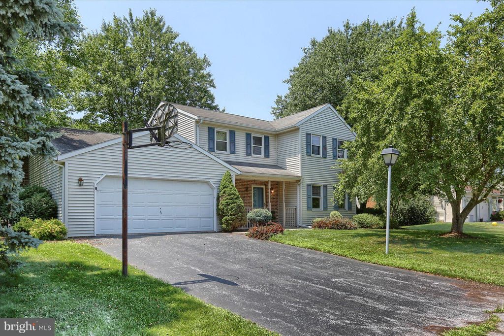 Photo of 1213 CHESTNUT ST, NARVON, PA 17555 (MLS # PALA2037968)