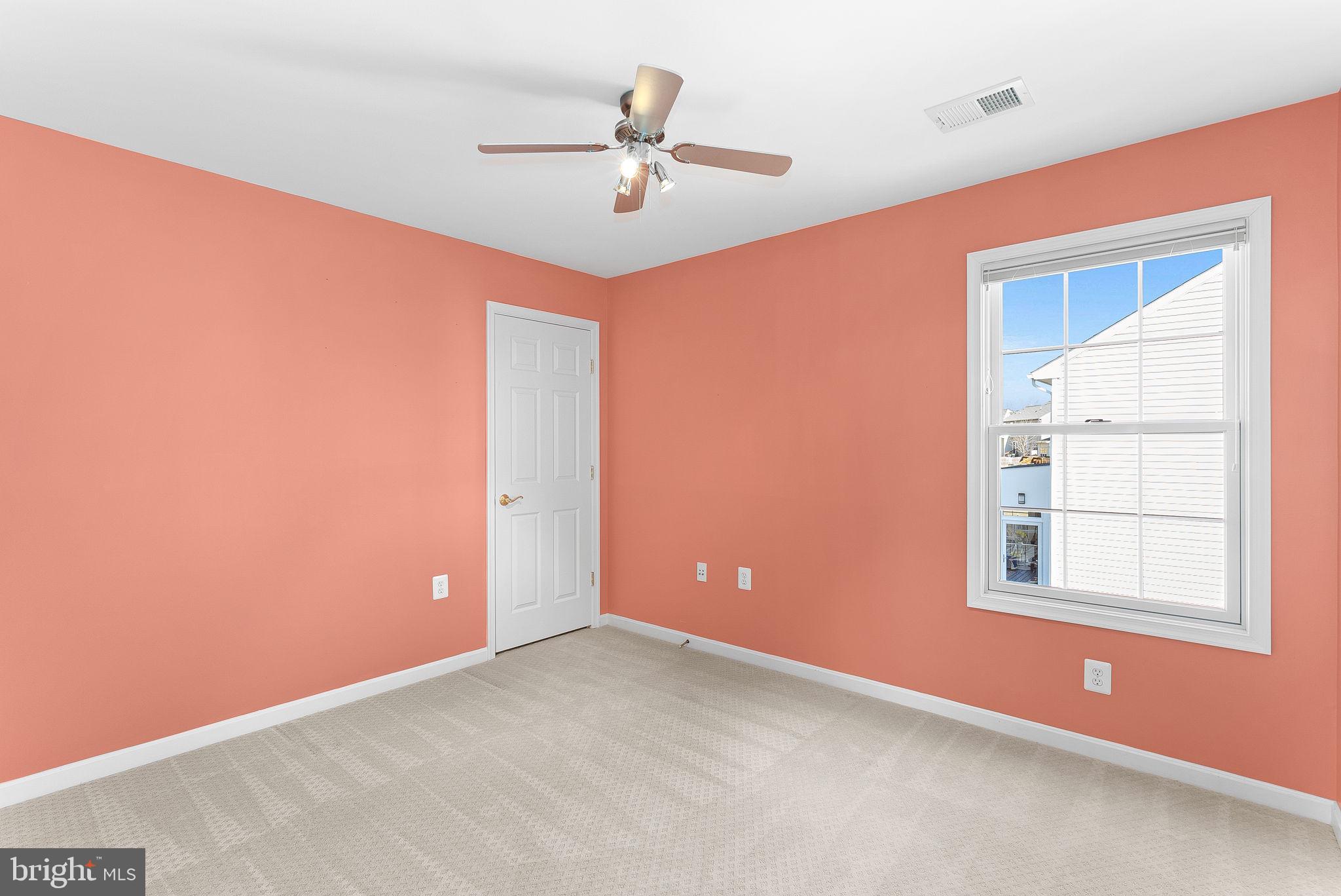 HIRST FARM - Residential