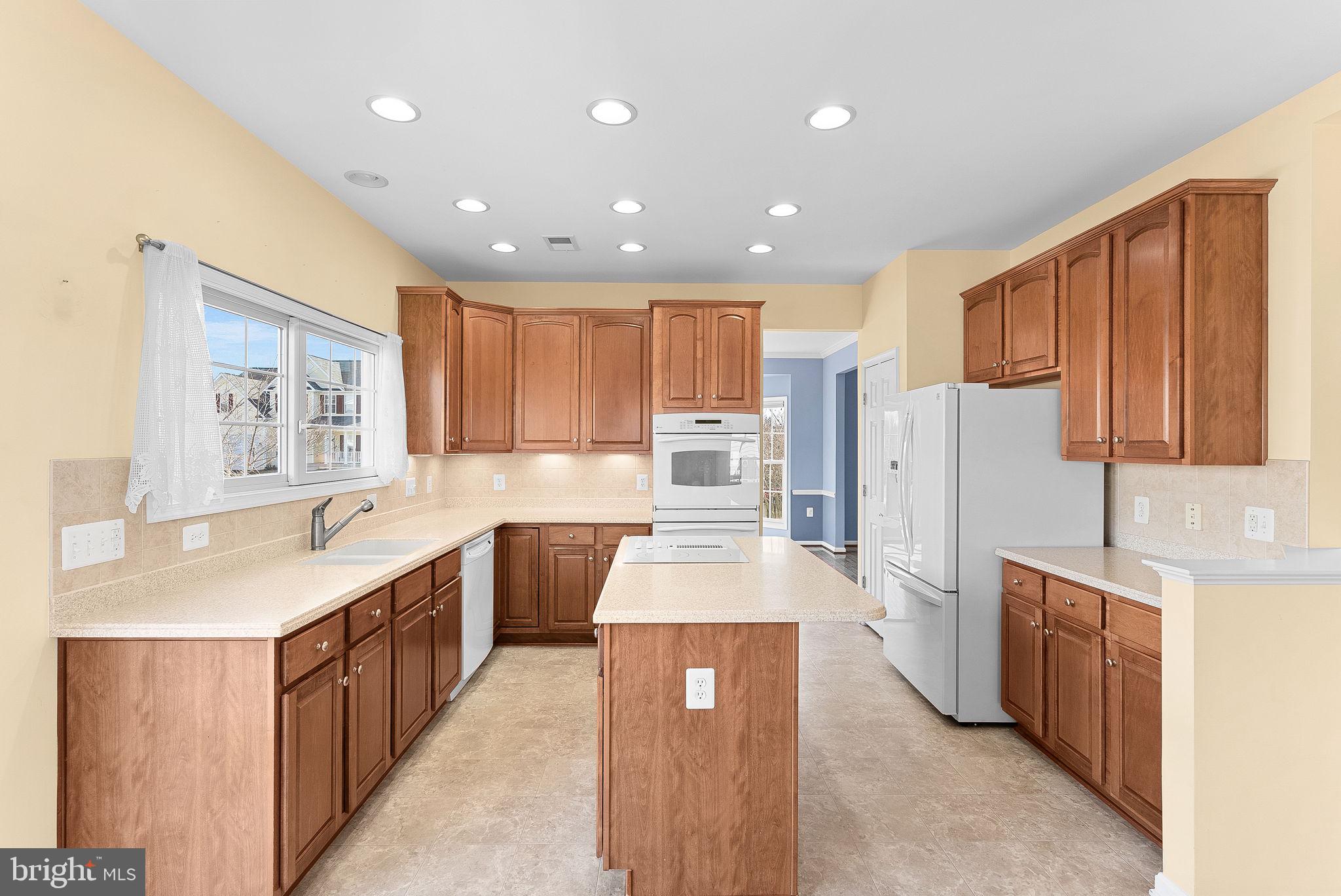 HIRST FARM - Residential