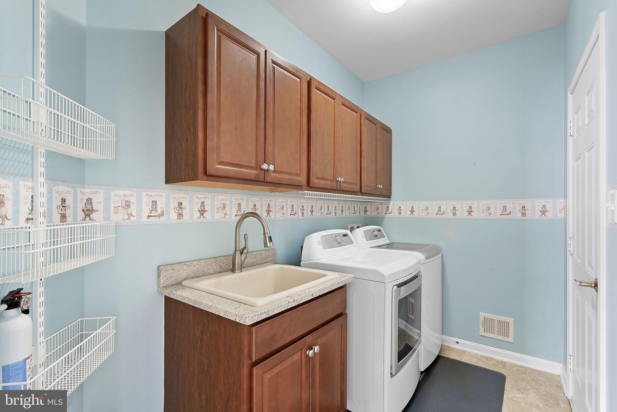 HIRST FARM - Residential