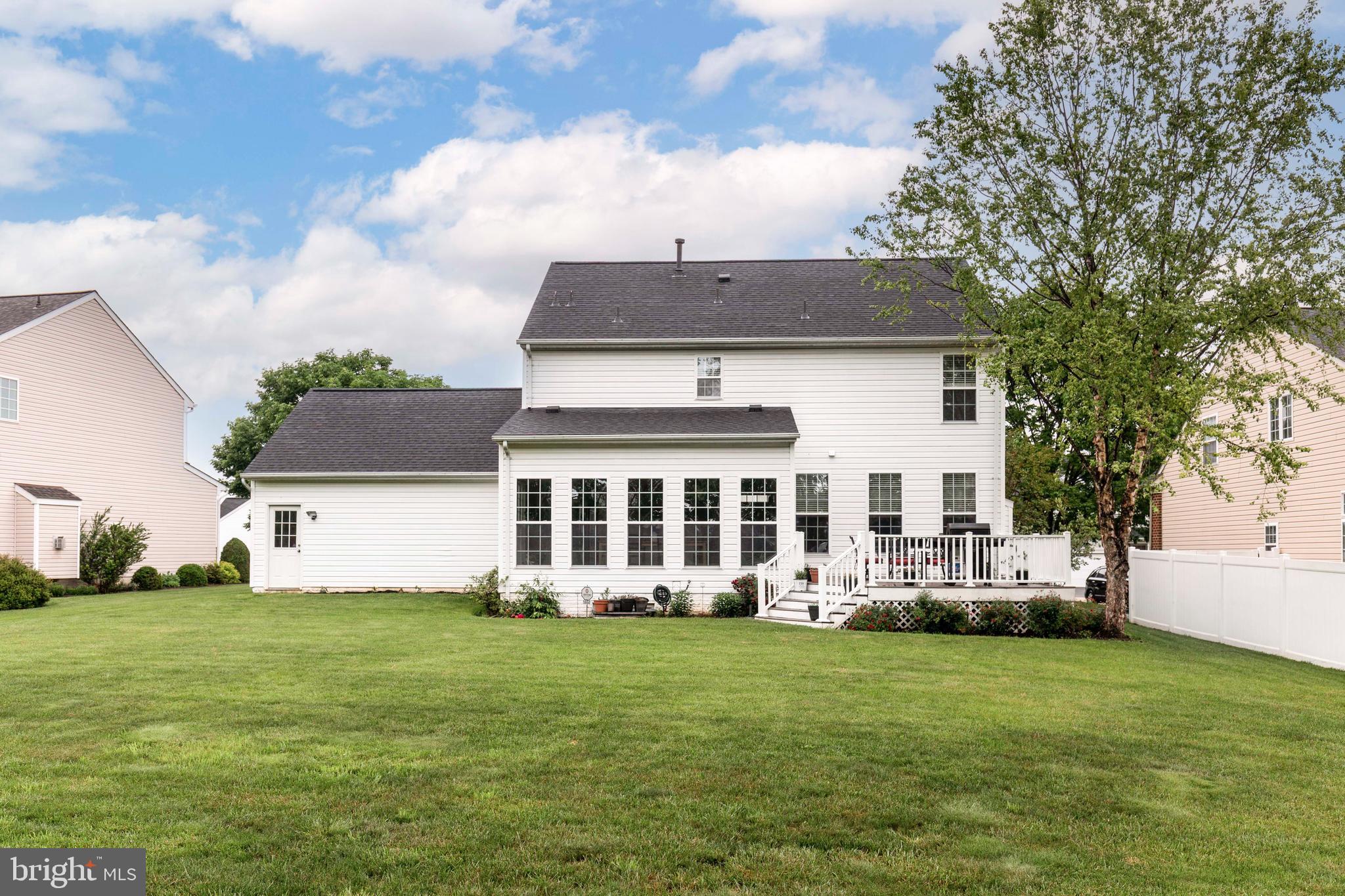 5664 COMPTON LANE