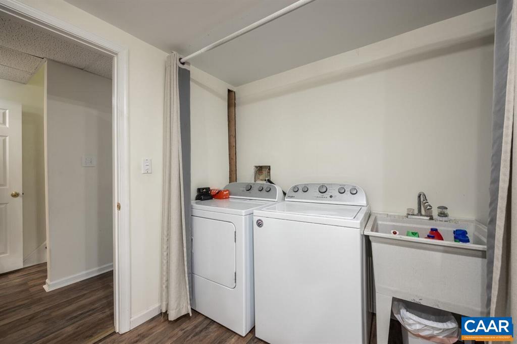 MINOR TOWNHOUSES - Residential Lease