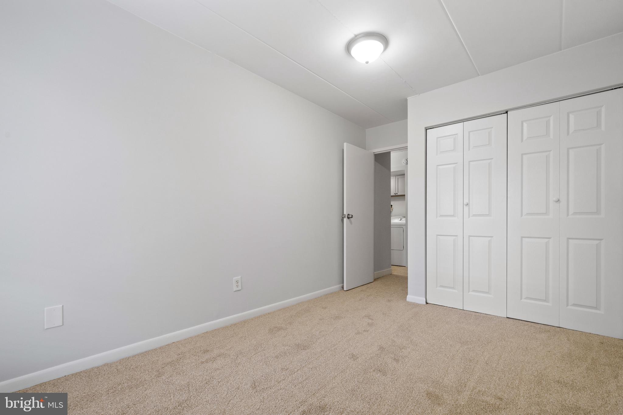 GLENVALE CONDO - Residential