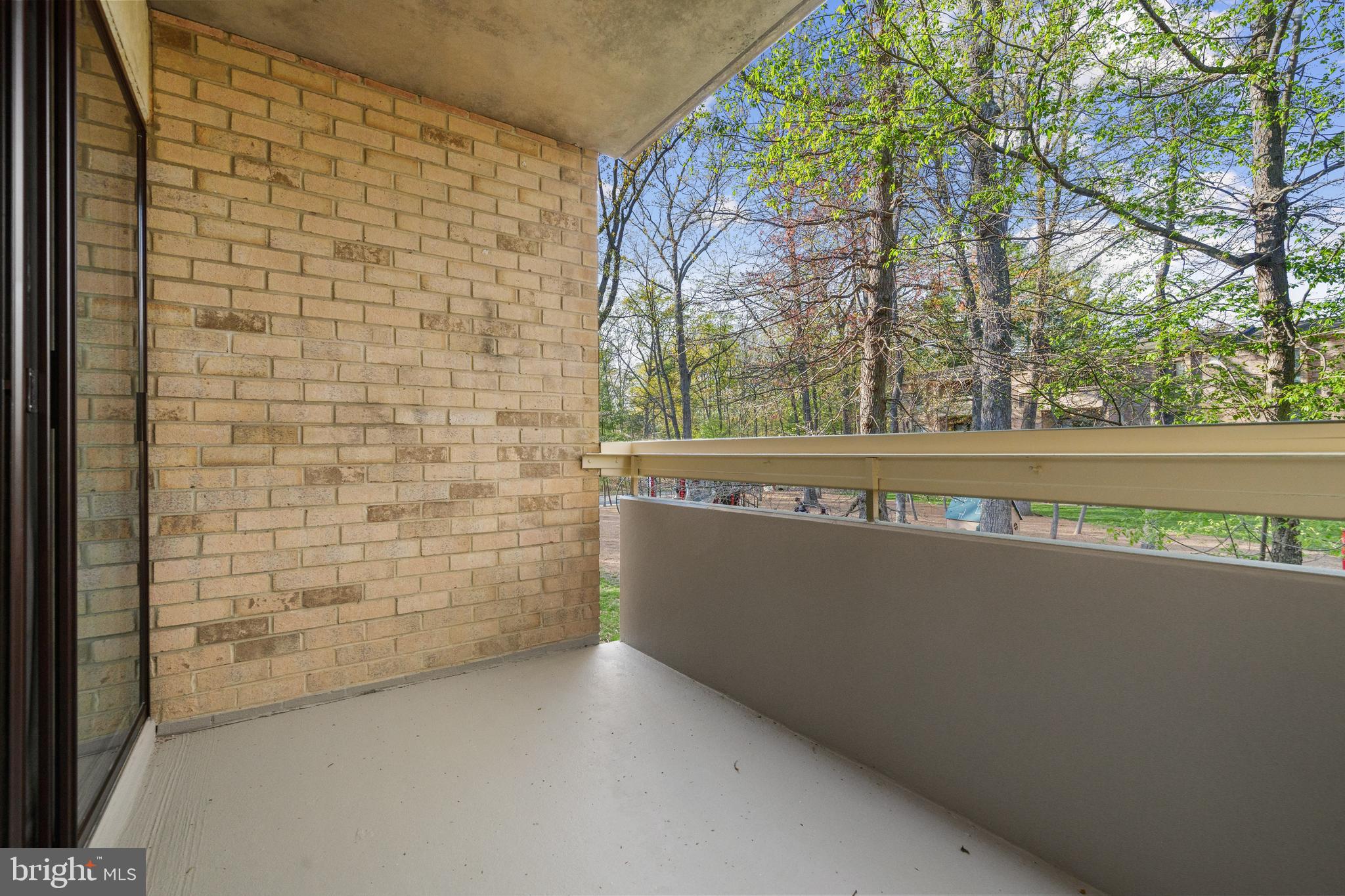 GLENVALE CONDO - Residential