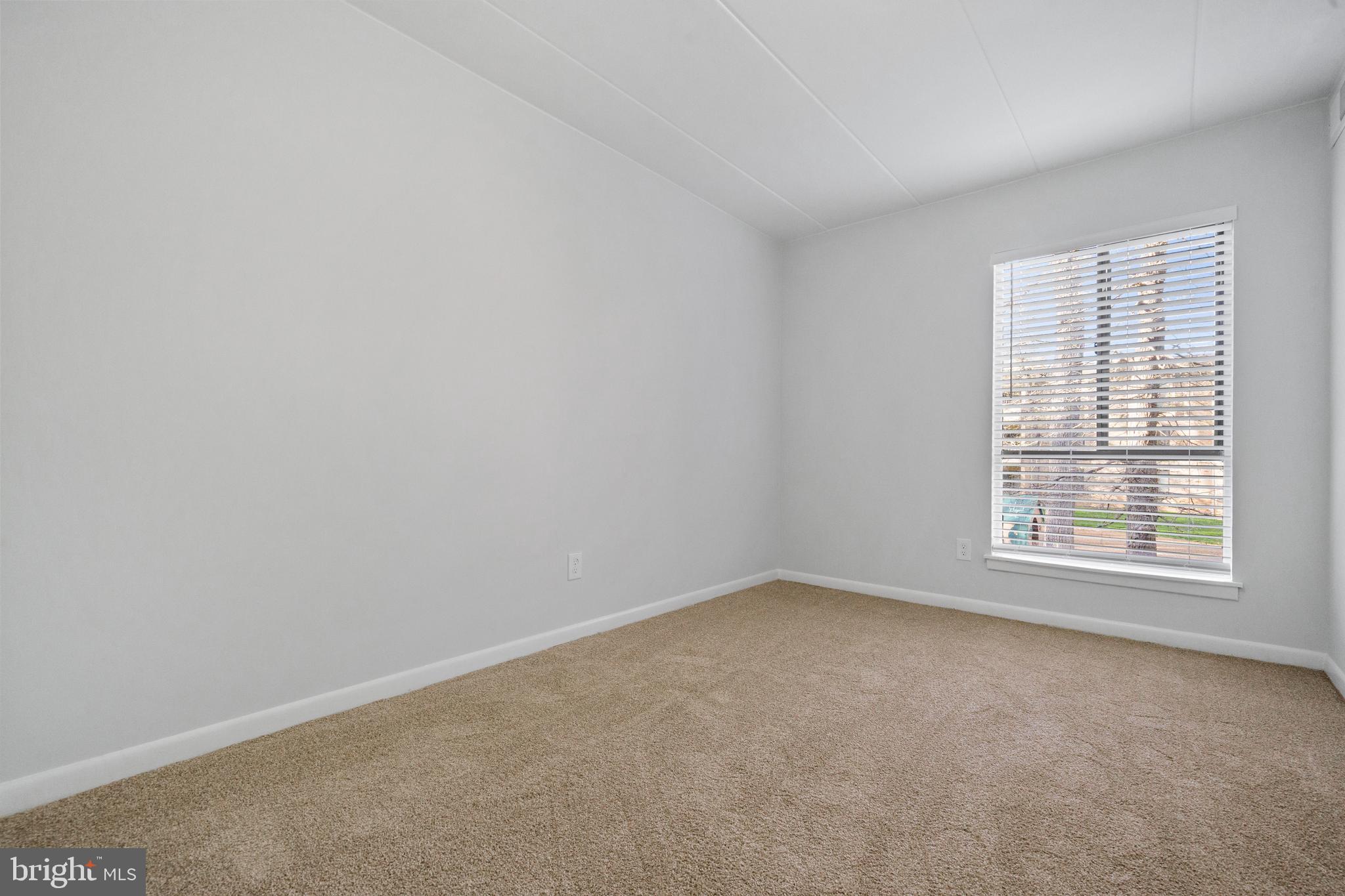 GLENVALE CONDO - Residential