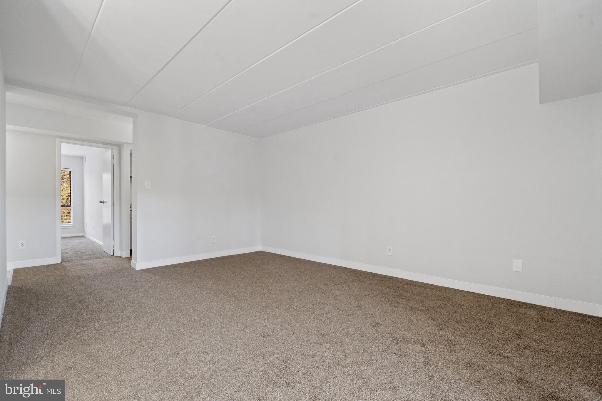 GLENVALE CONDO - Residential