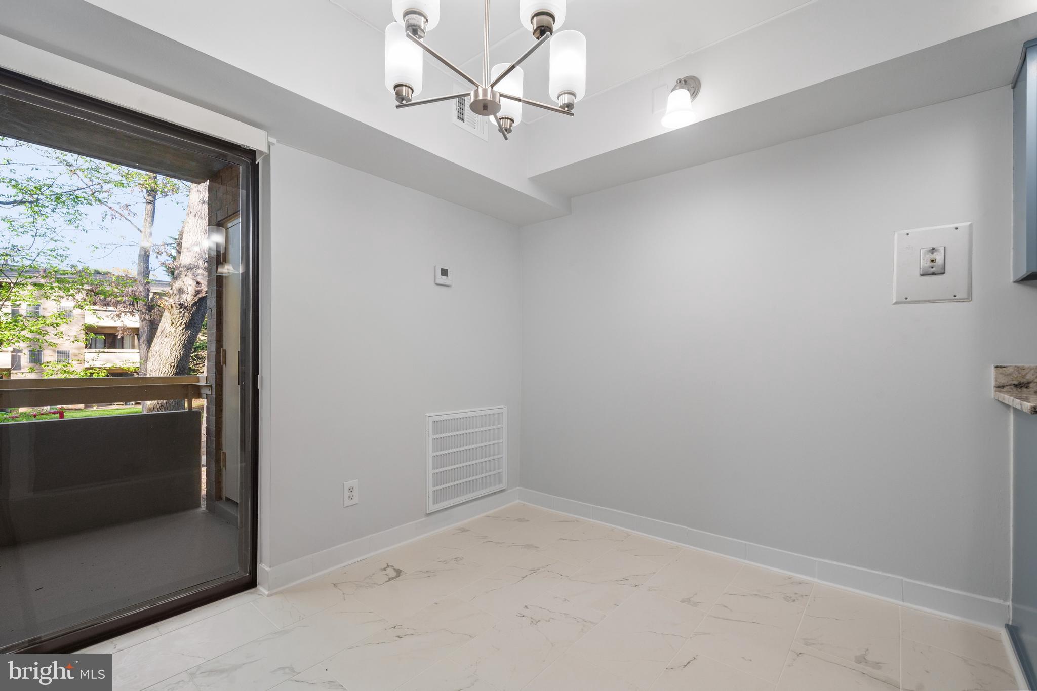 GLENVALE CONDO - Residential