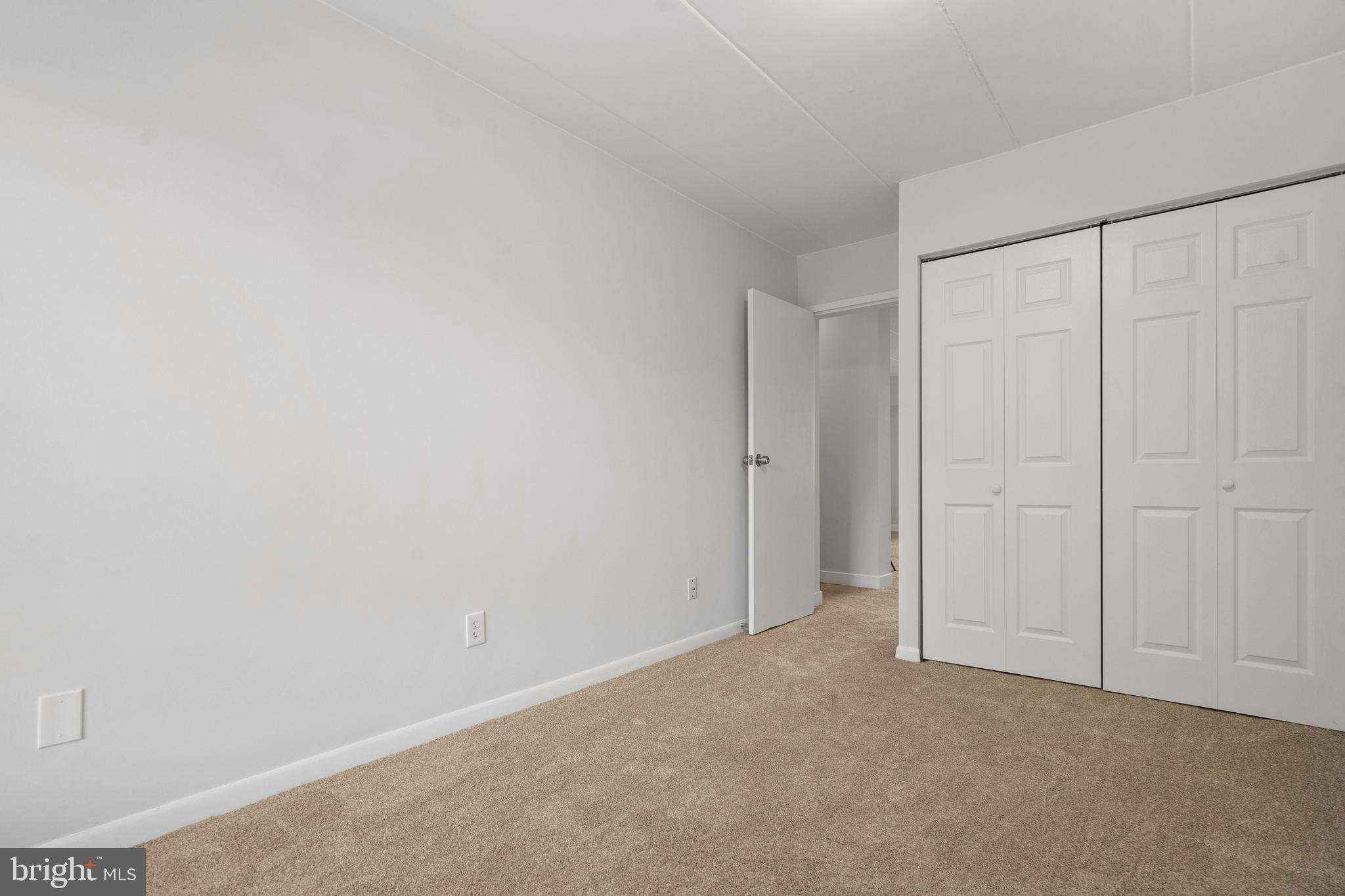 GLENVALE CONDO - Residential