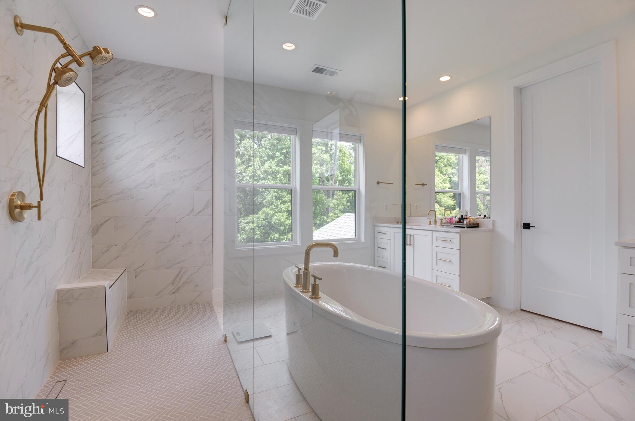 LENAH MILL - Residential