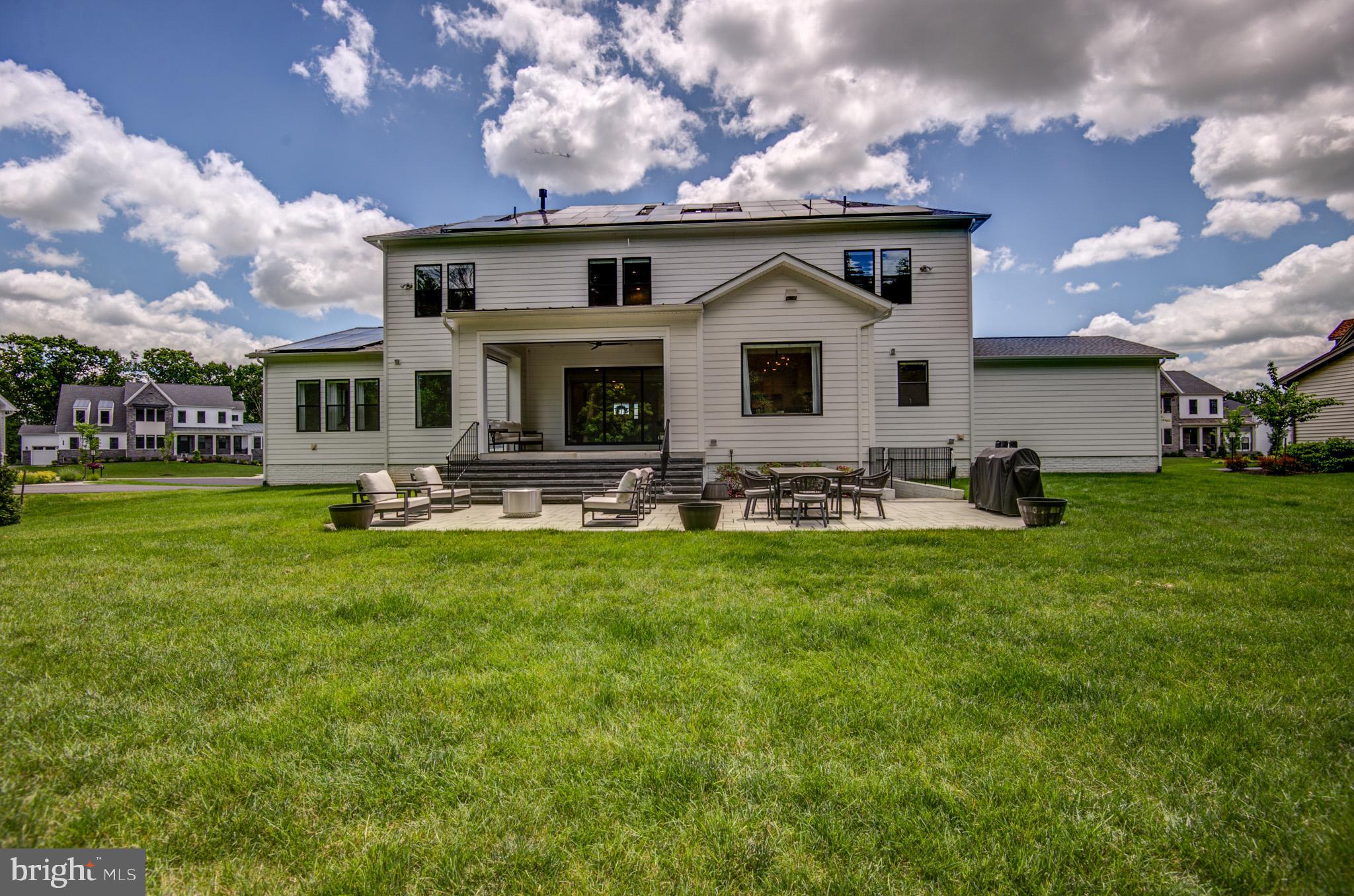 LENAH MILL - Residential