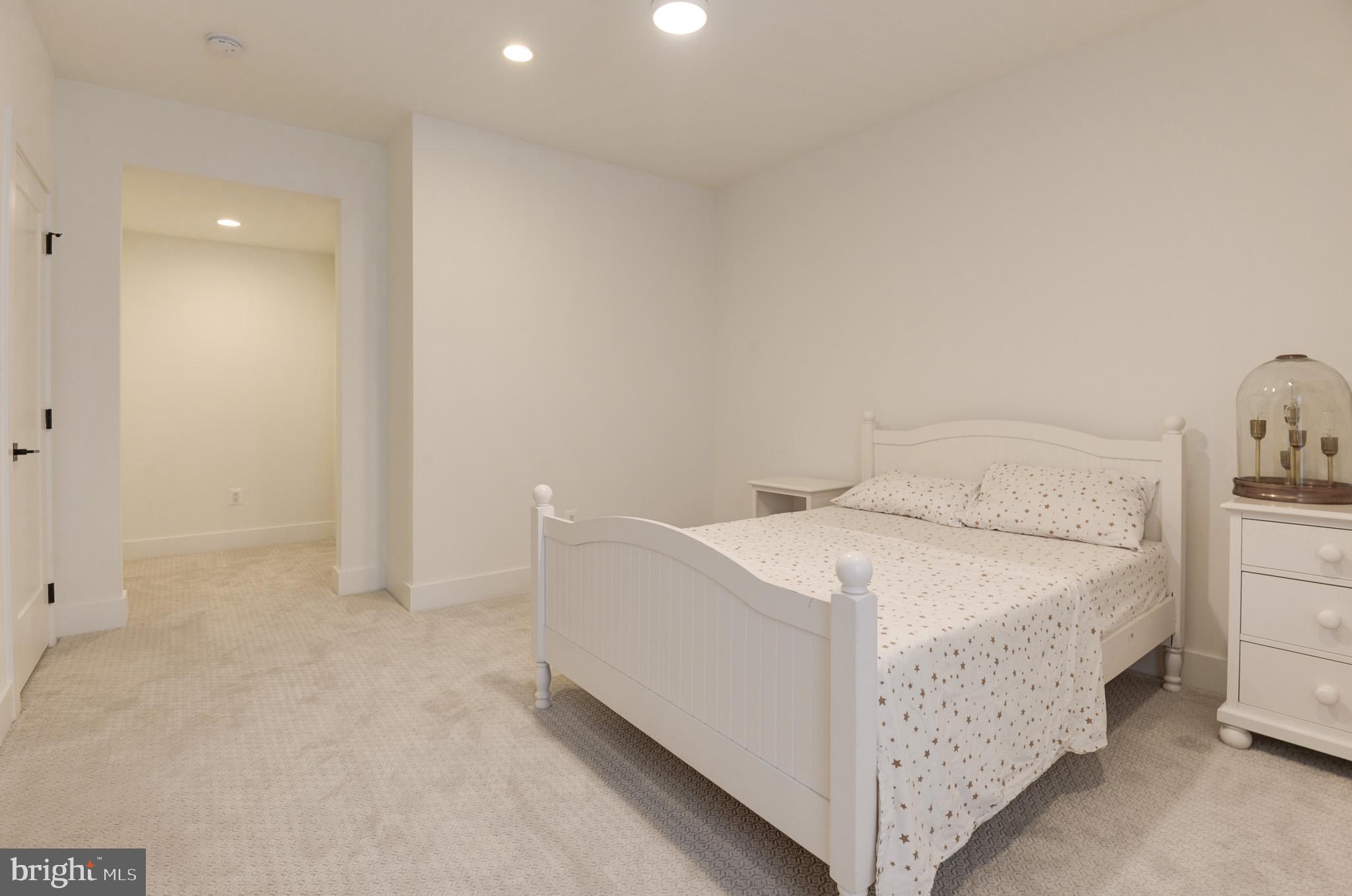 LENAH MILL - Residential