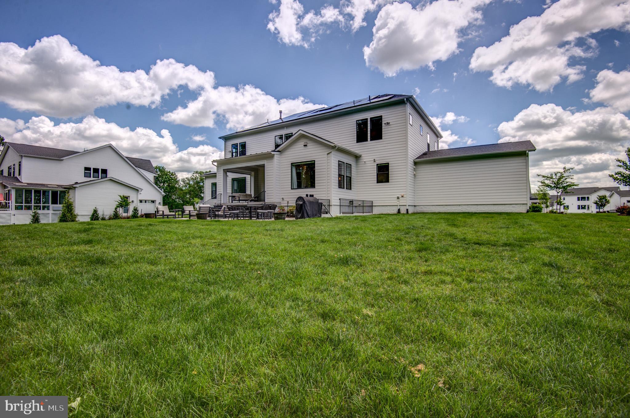 LENAH MILL - Residential