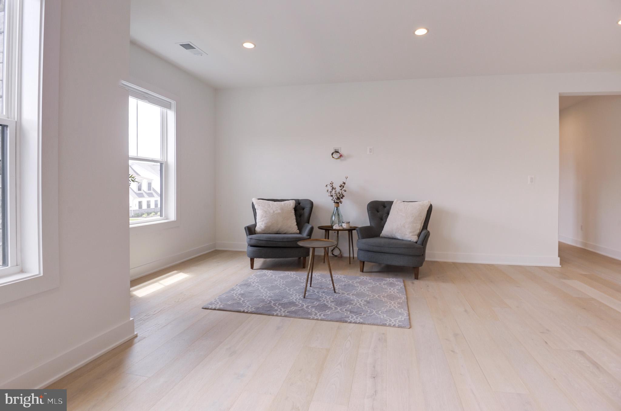 LENAH MILL - Residential