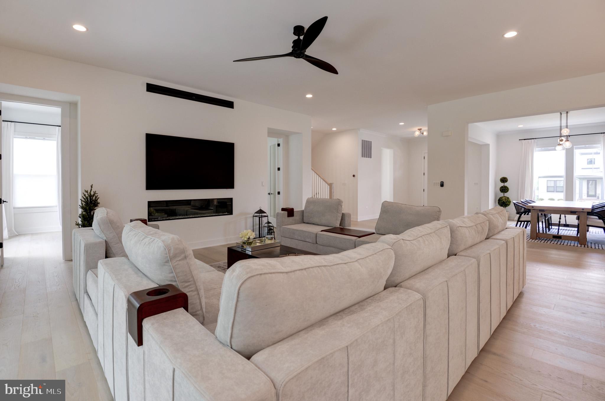 LENAH MILL - Residential