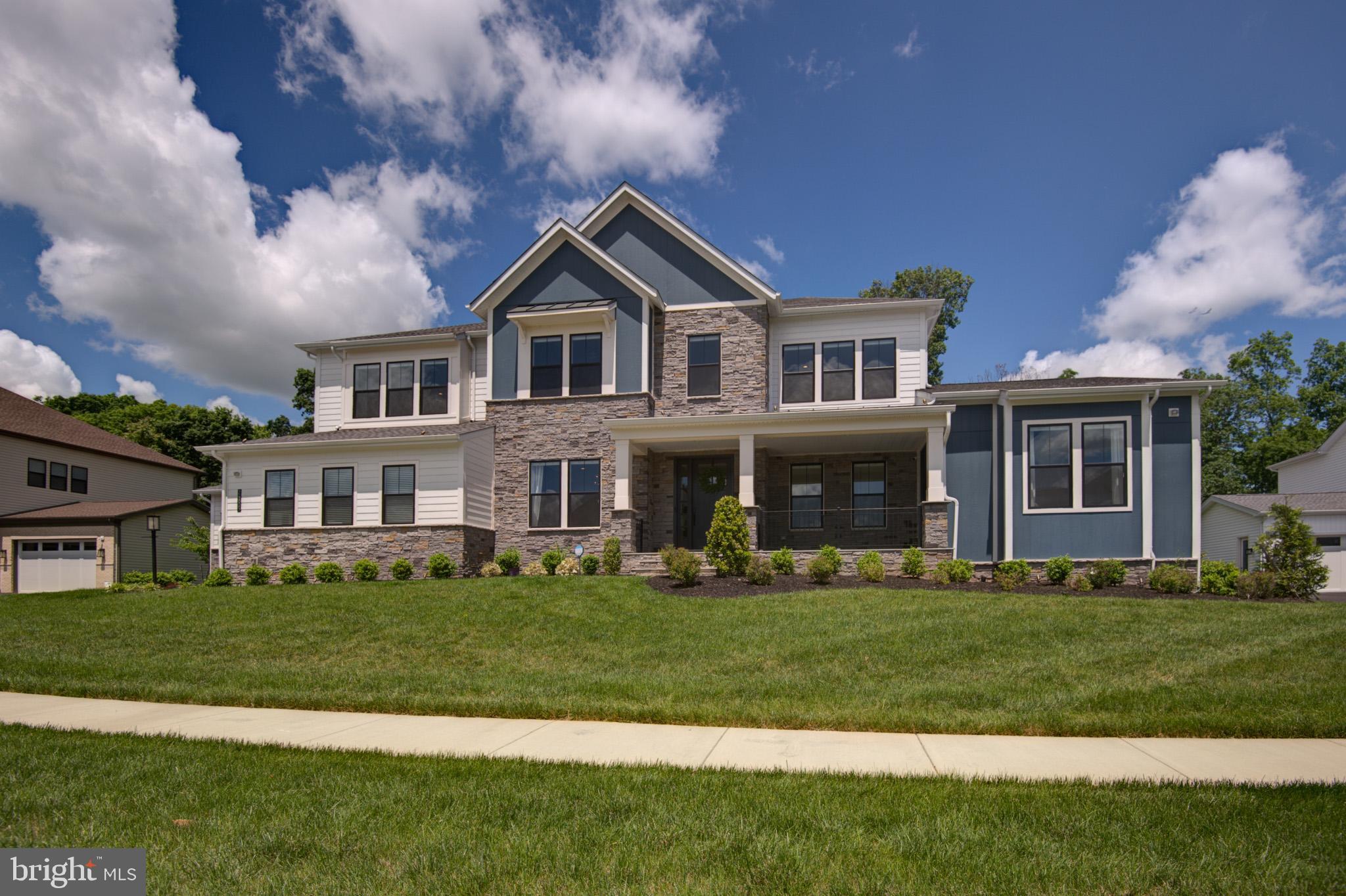 LENAH MILL - Residential