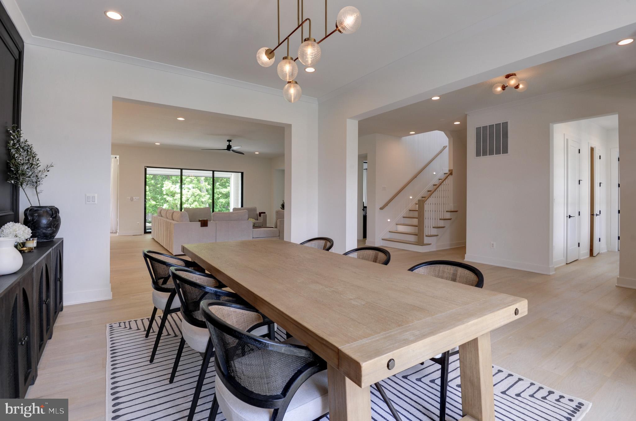 LENAH MILL - Residential