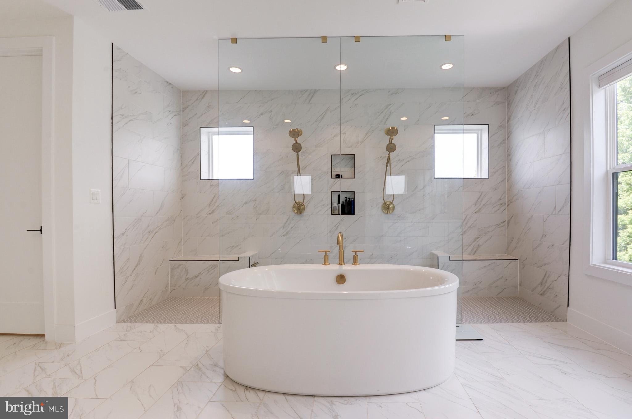 LENAH MILL - Residential