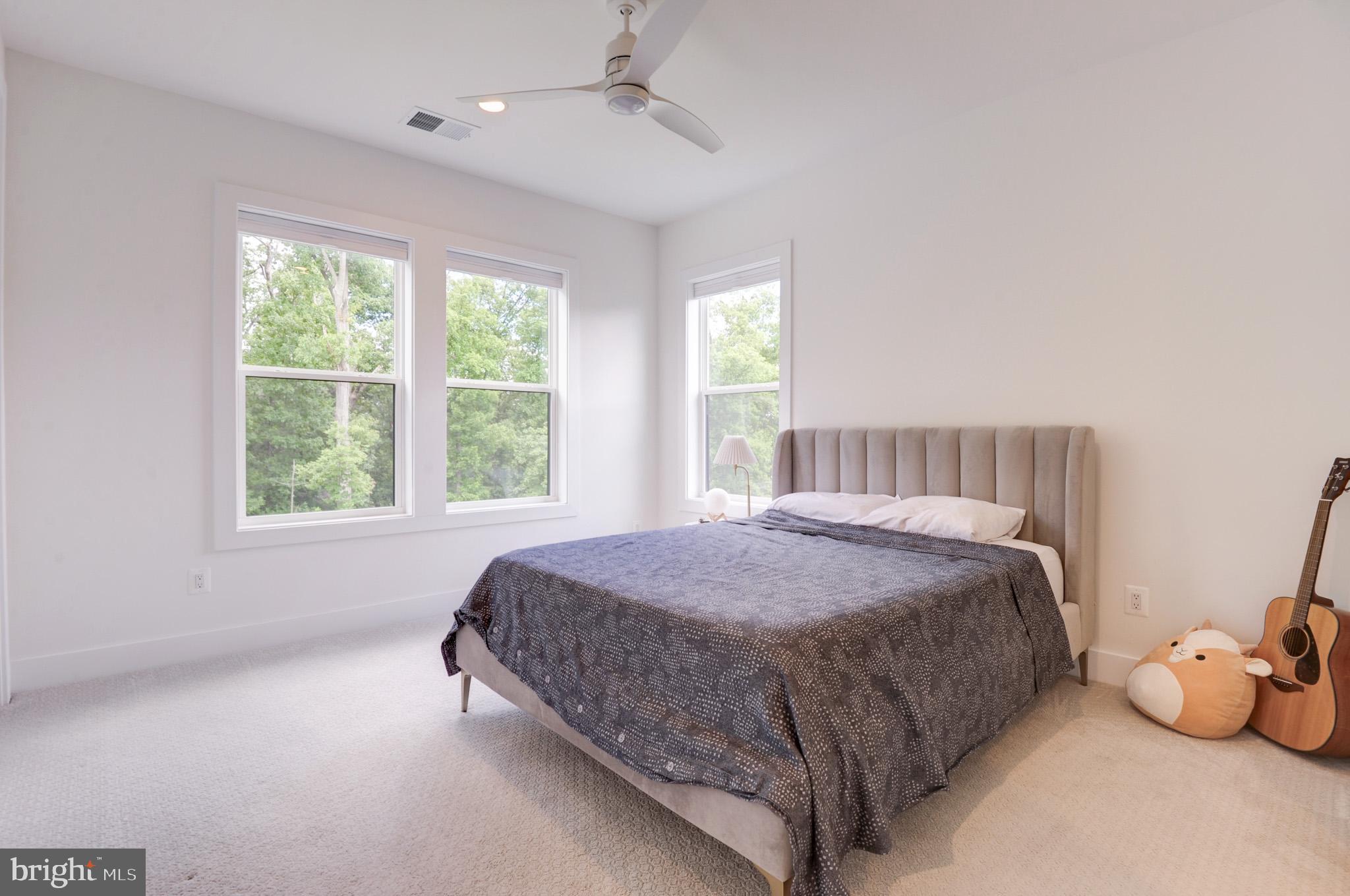 LENAH MILL - Residential