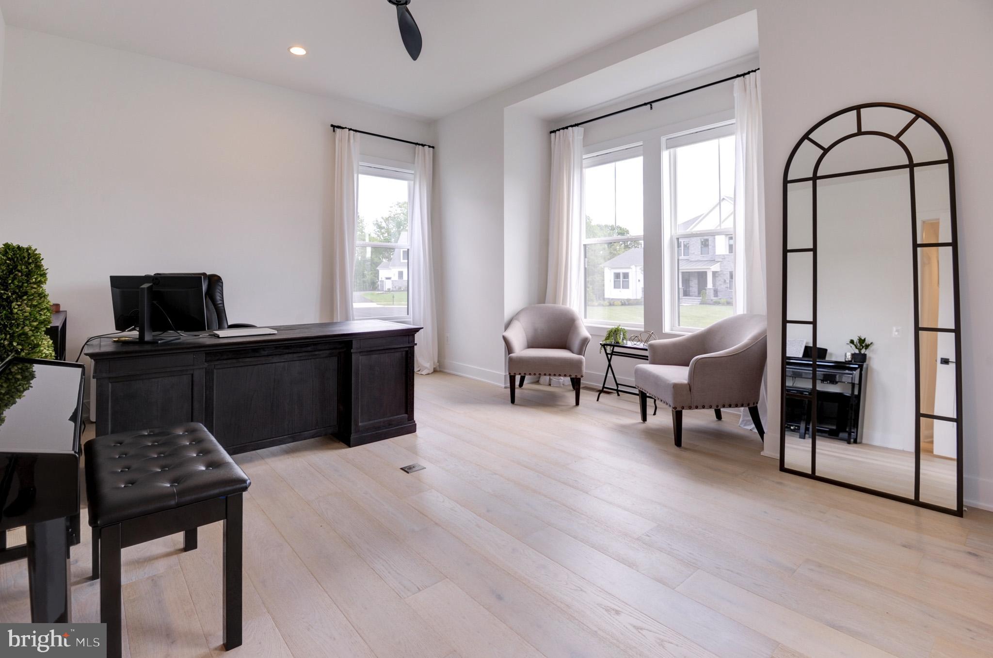 LENAH MILL - Residential