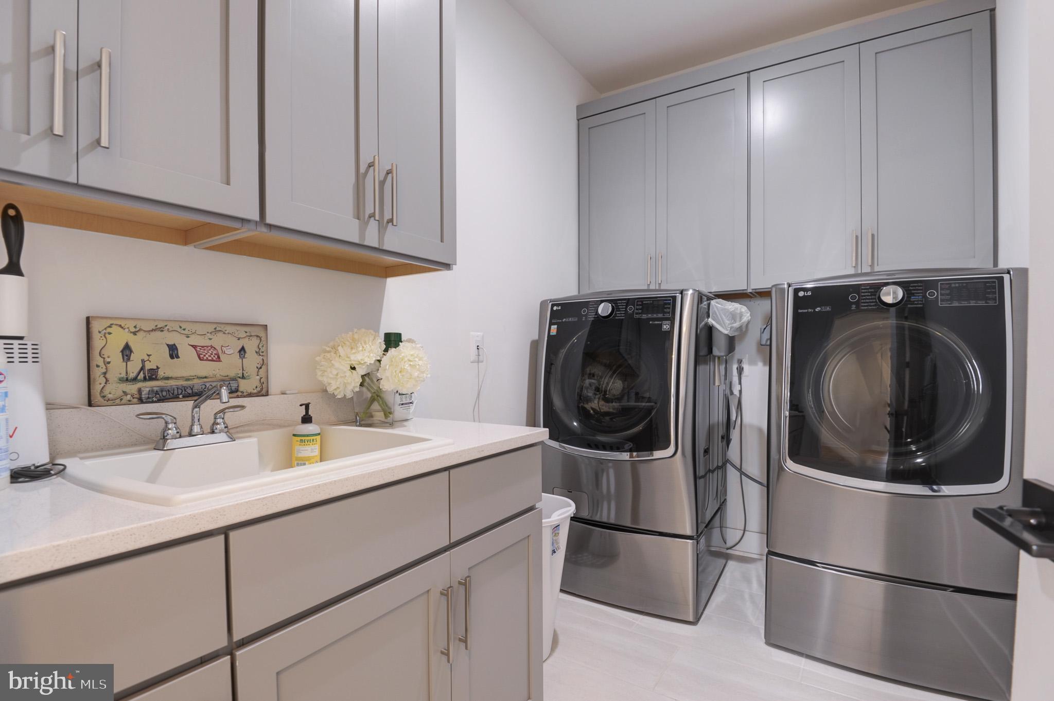 LENAH MILL - Residential