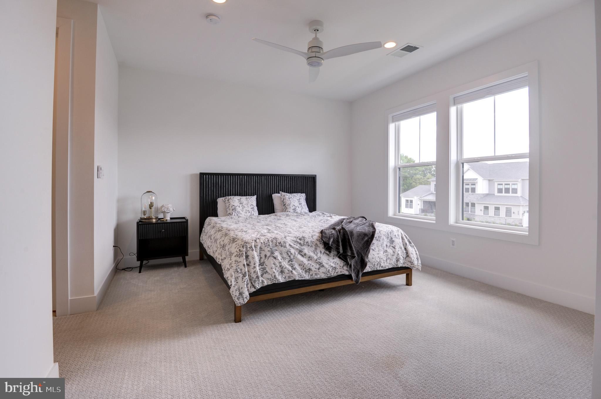 LENAH MILL - Residential