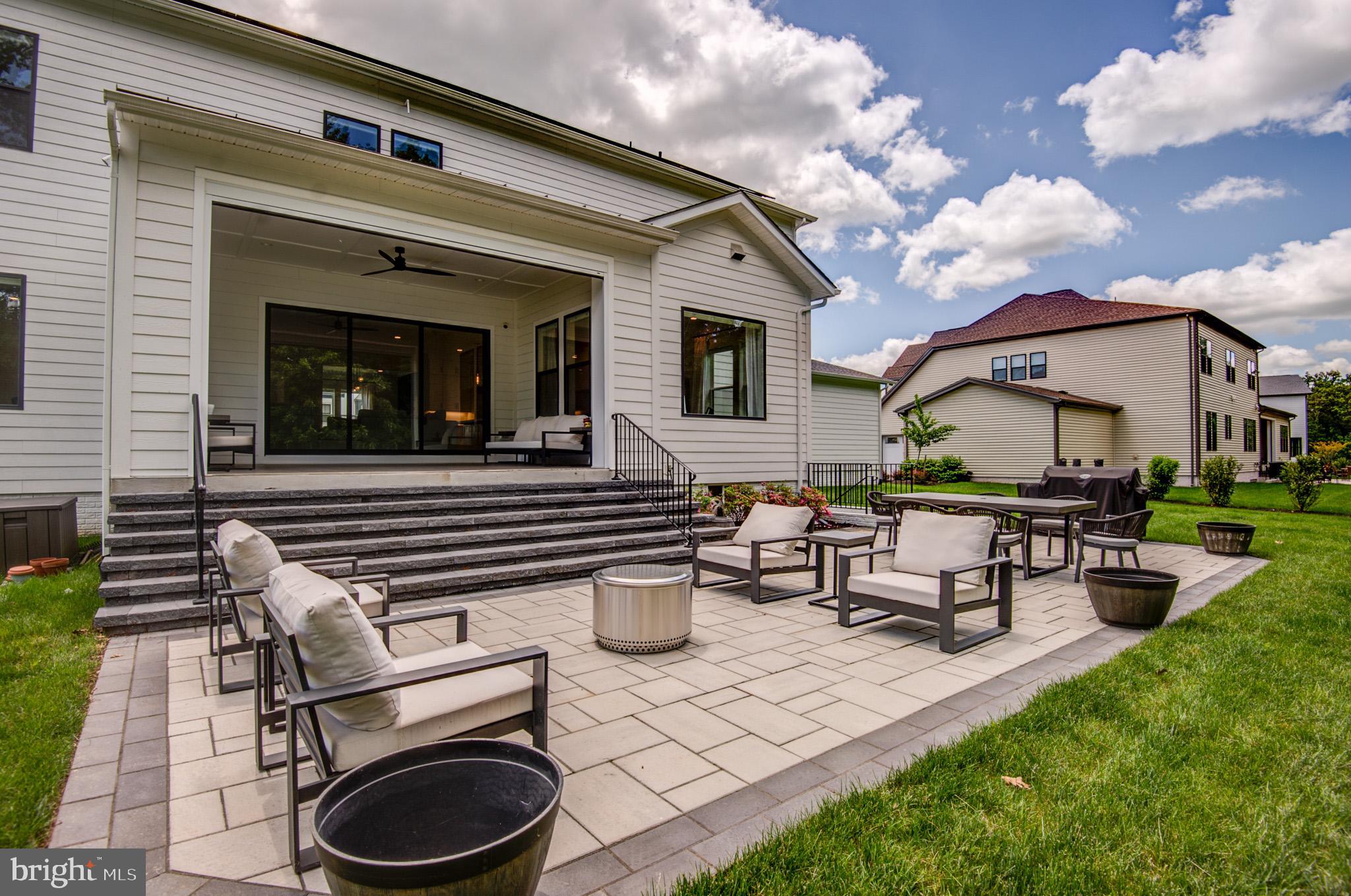 LENAH MILL - Residential