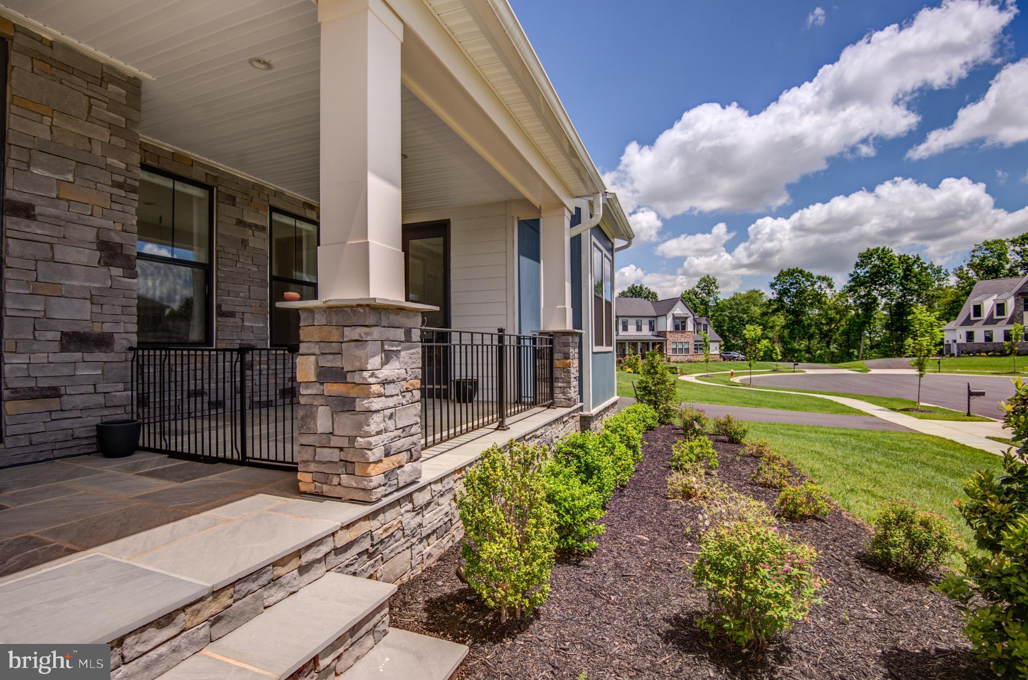 LENAH MILL - Residential