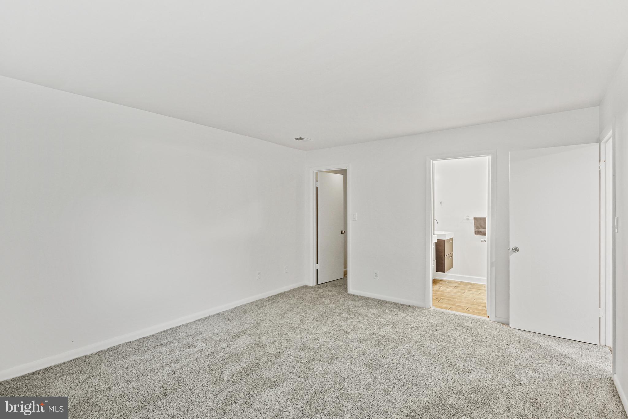 MAYS CHAPEL VILLAGE - Residential Lease