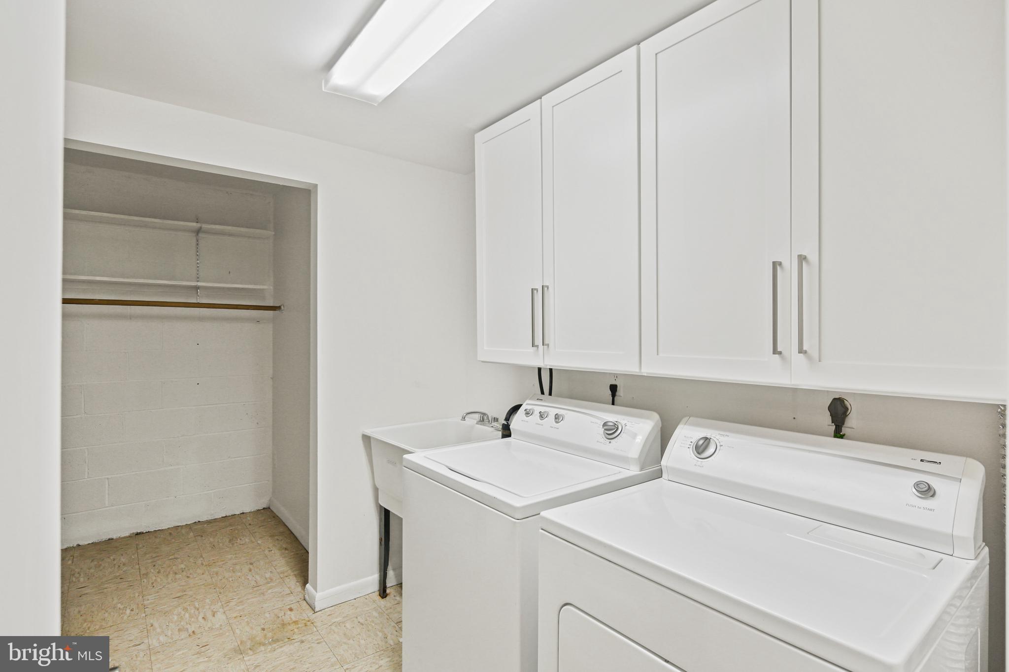 MAYS CHAPEL VILLAGE - Residential Lease