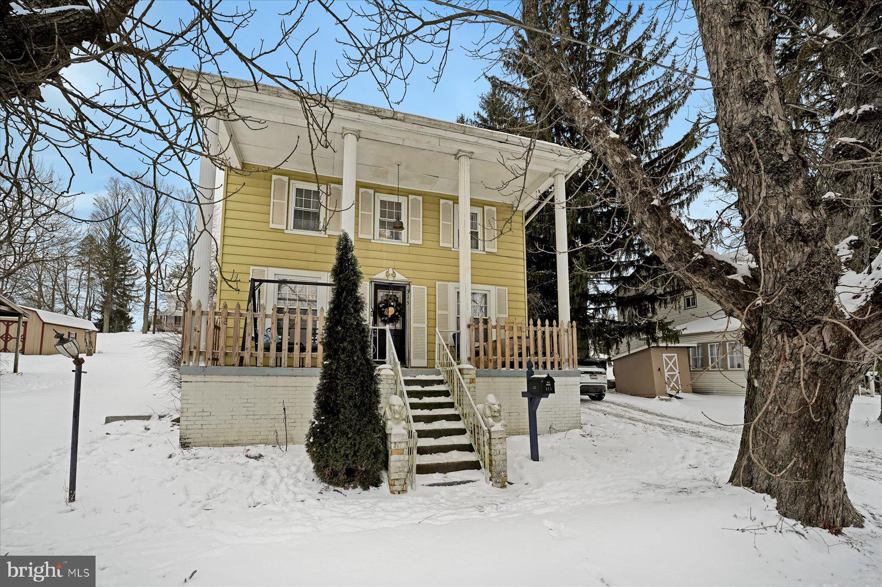 CHESTER HILL - Residential