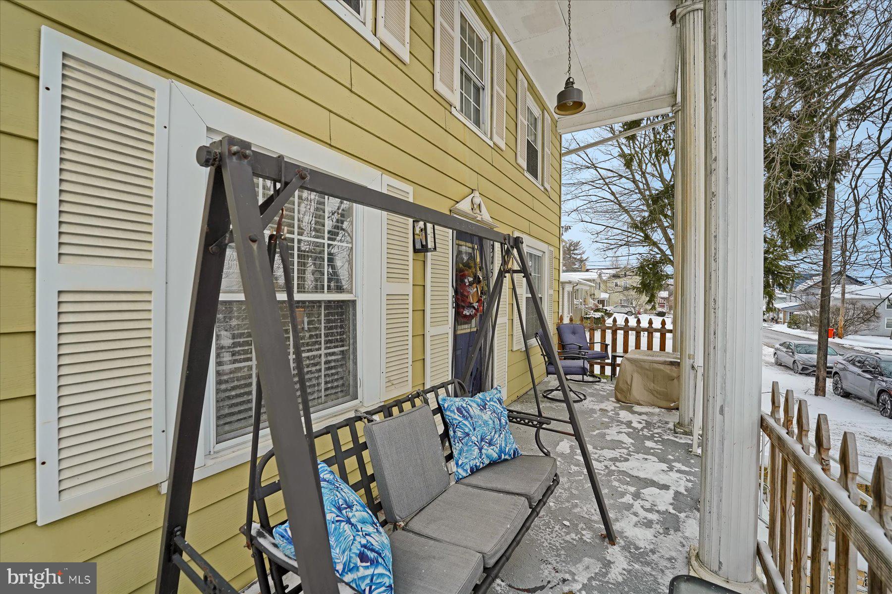 CHESTER HILL - Residential