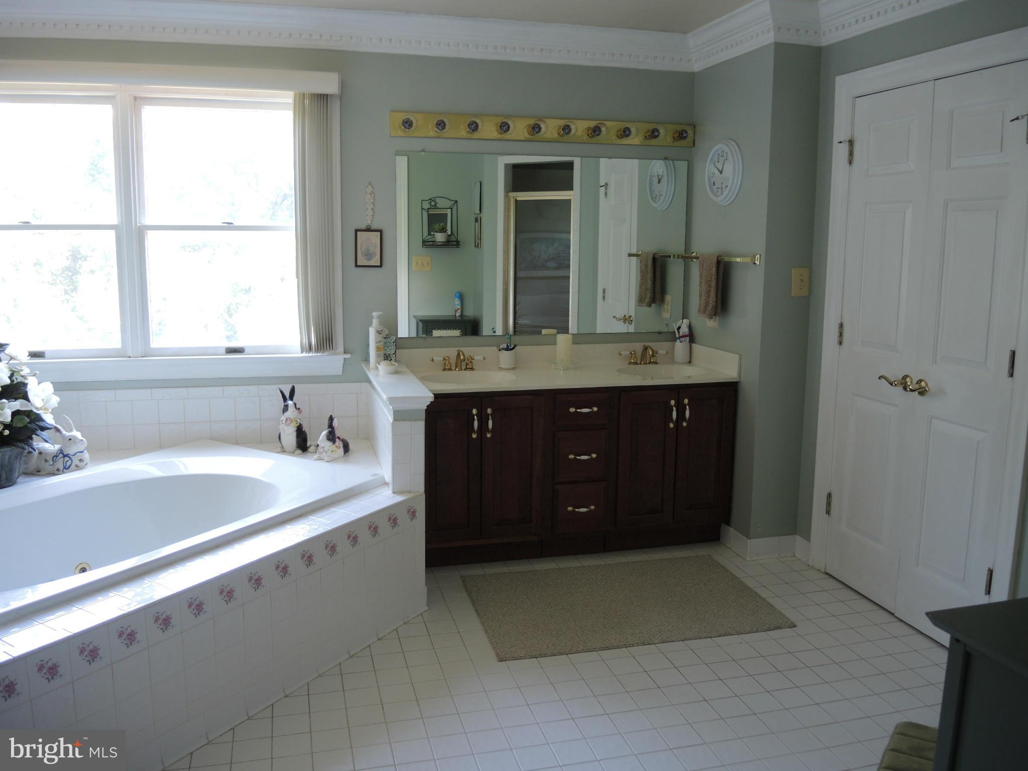 WATERLOO NORTH - Residential