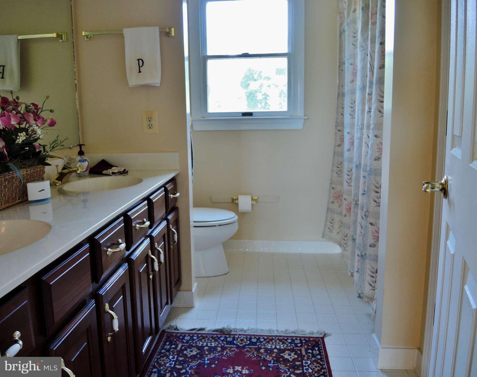 WATERLOO NORTH - Residential