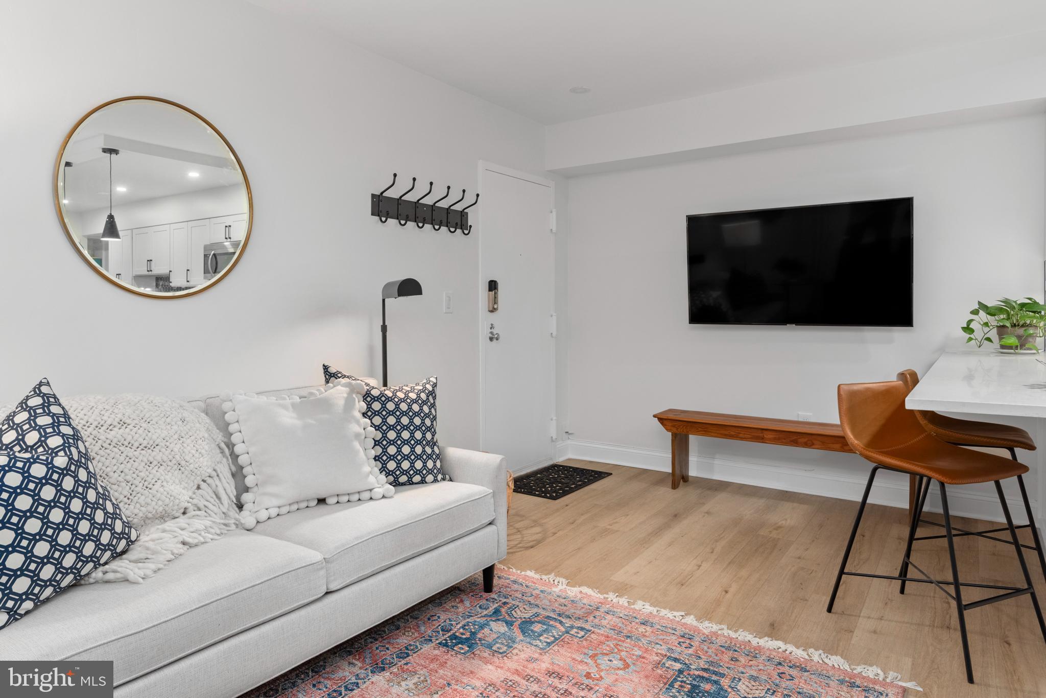 MARINERS COVE - Residential