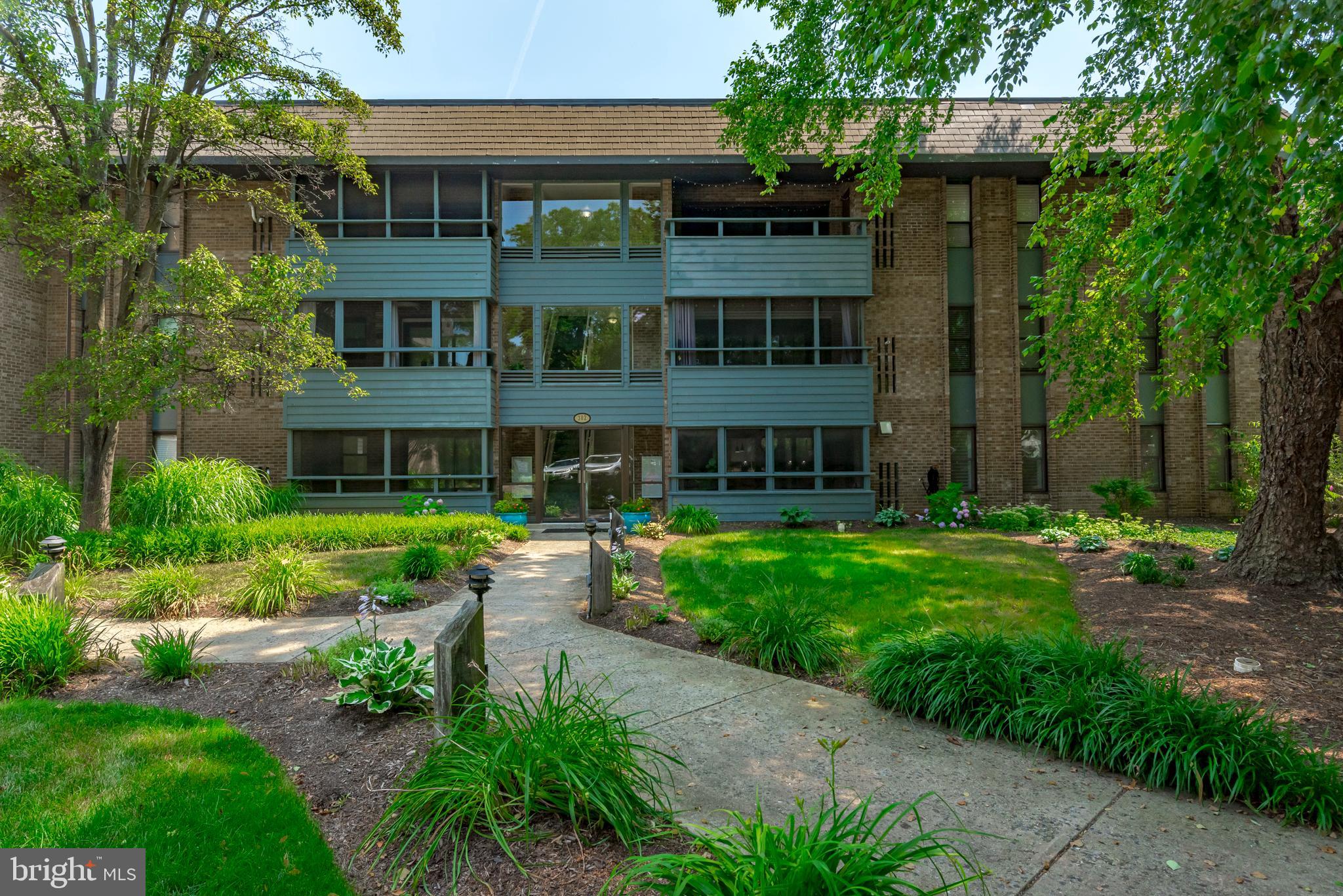 MARINERS COVE - Residential