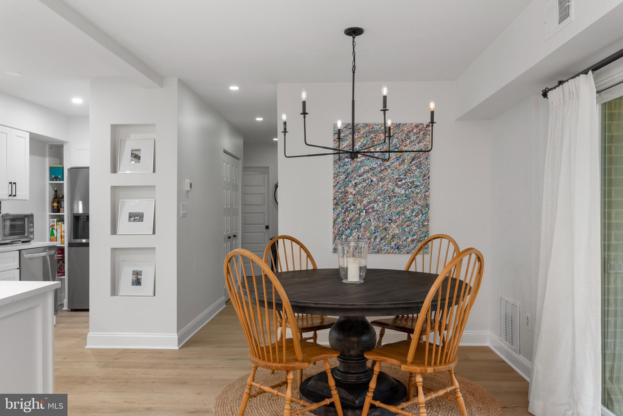 MARINERS COVE - Residential