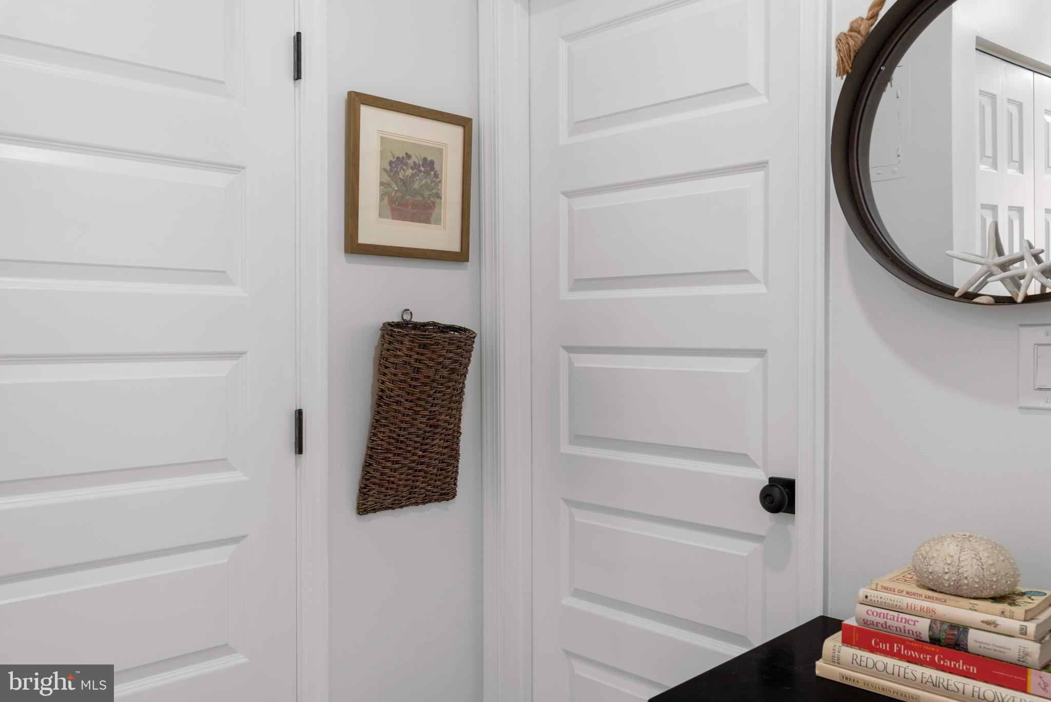 MARINERS COVE - Residential