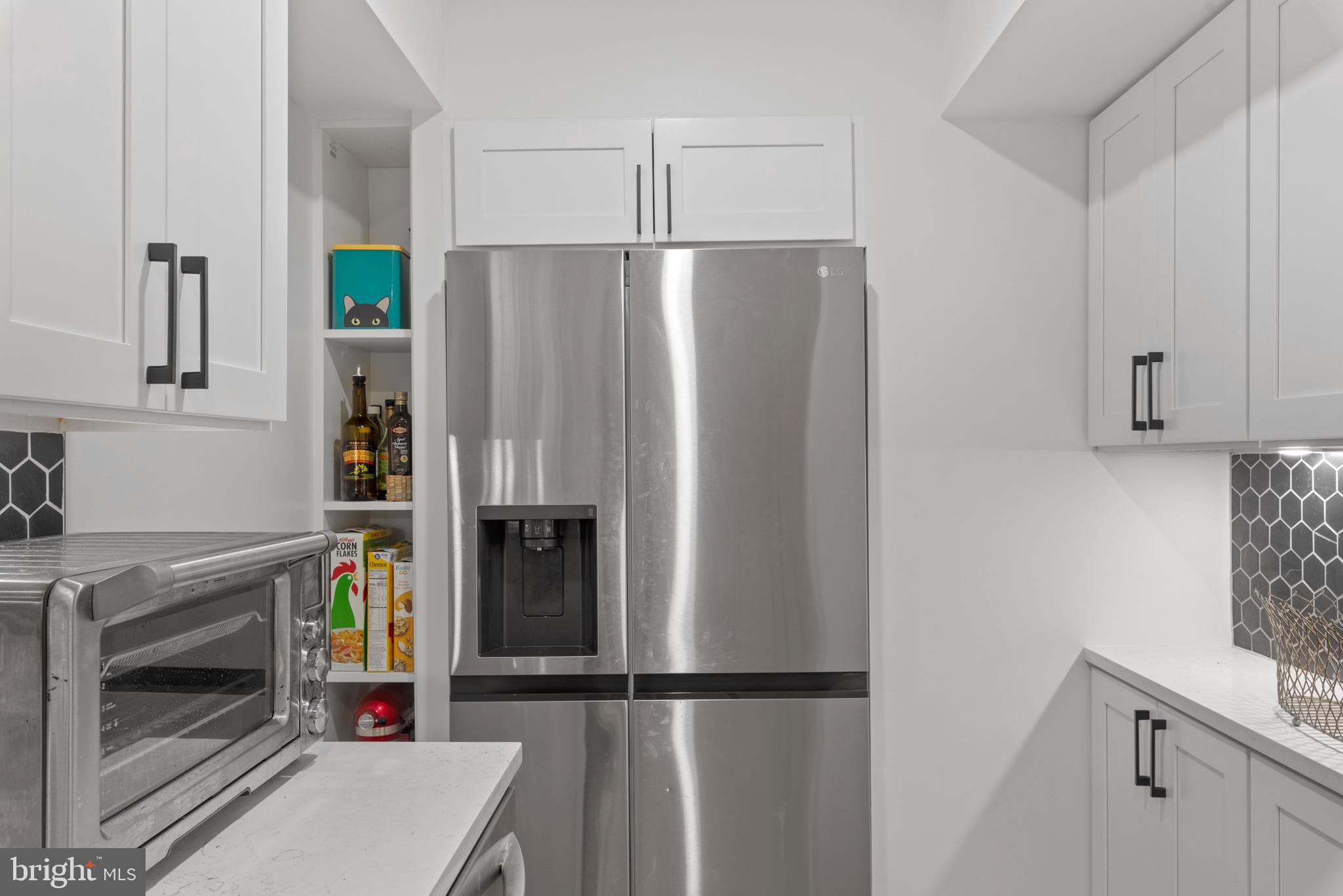 MARINERS COVE - Residential