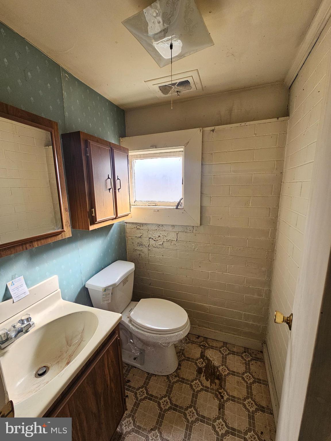 8TH WARD - Residential