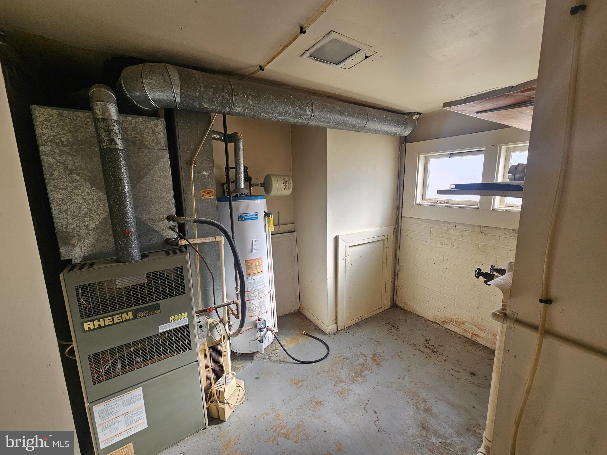 8TH WARD - Residential