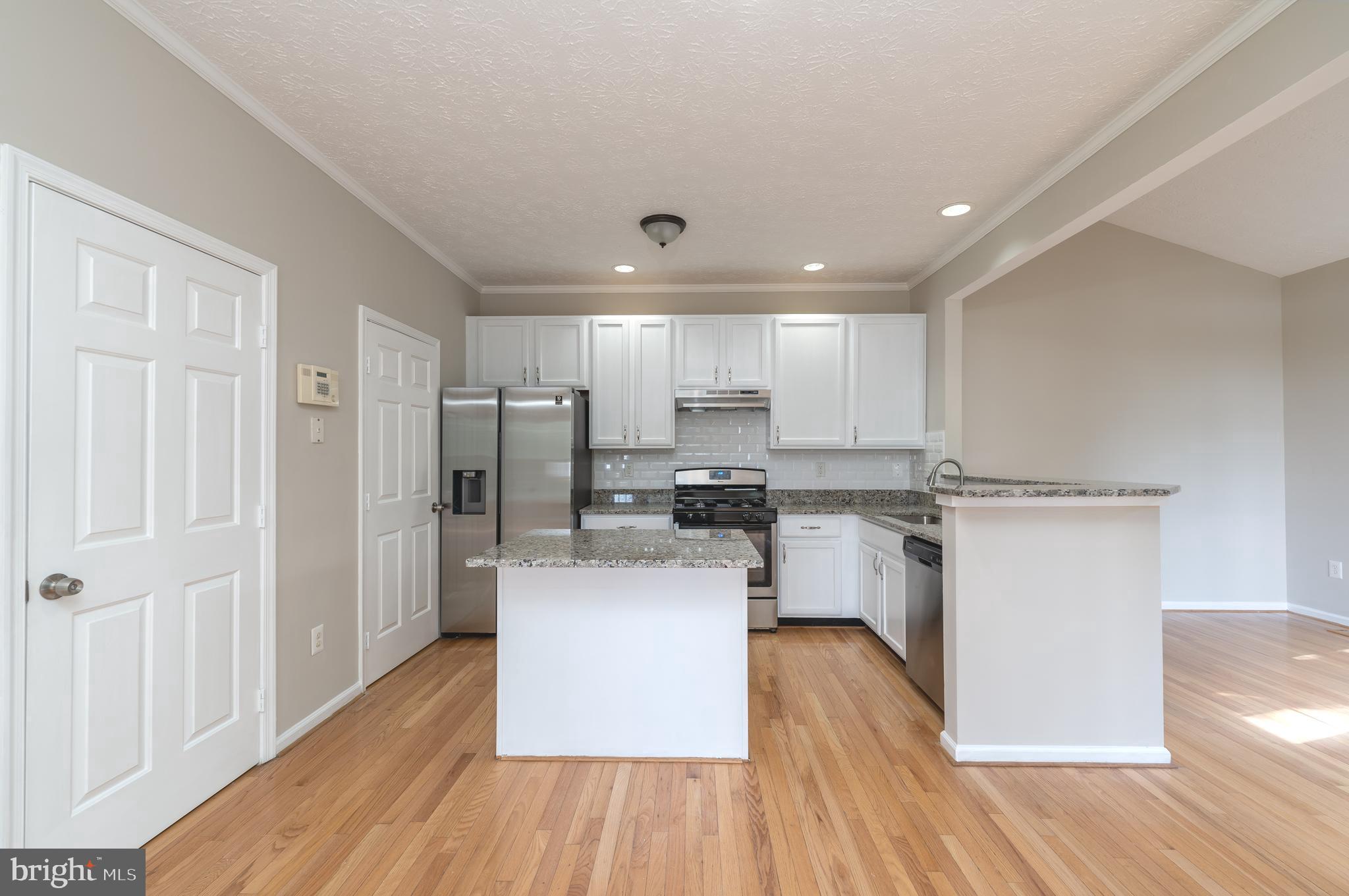 SEVEN OAKS - Residential