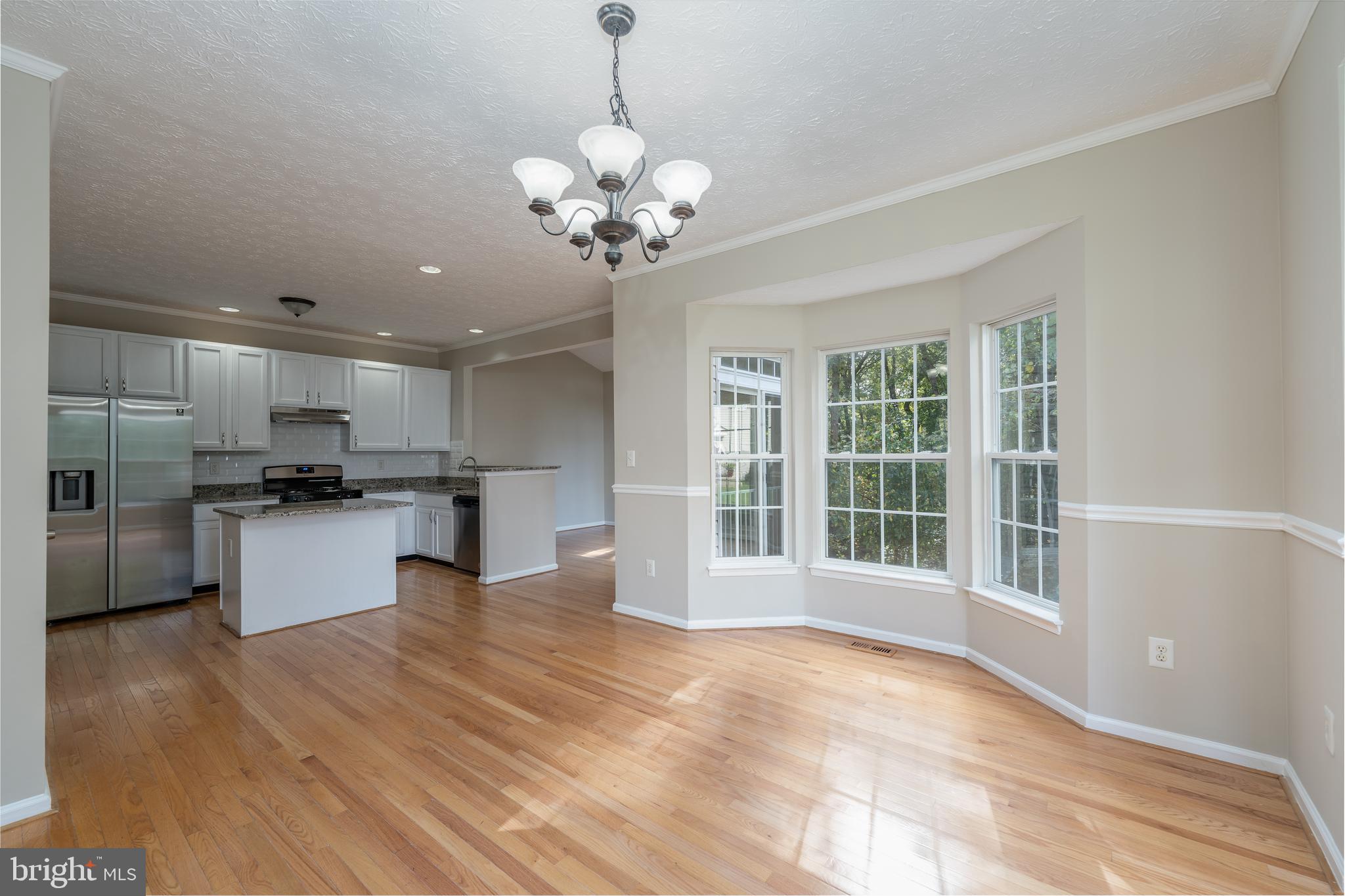 SEVEN OAKS - Residential