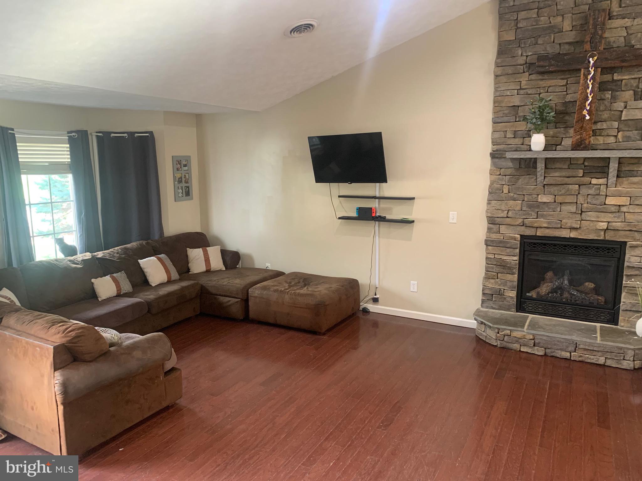 SHIPPENSBURG - Residential