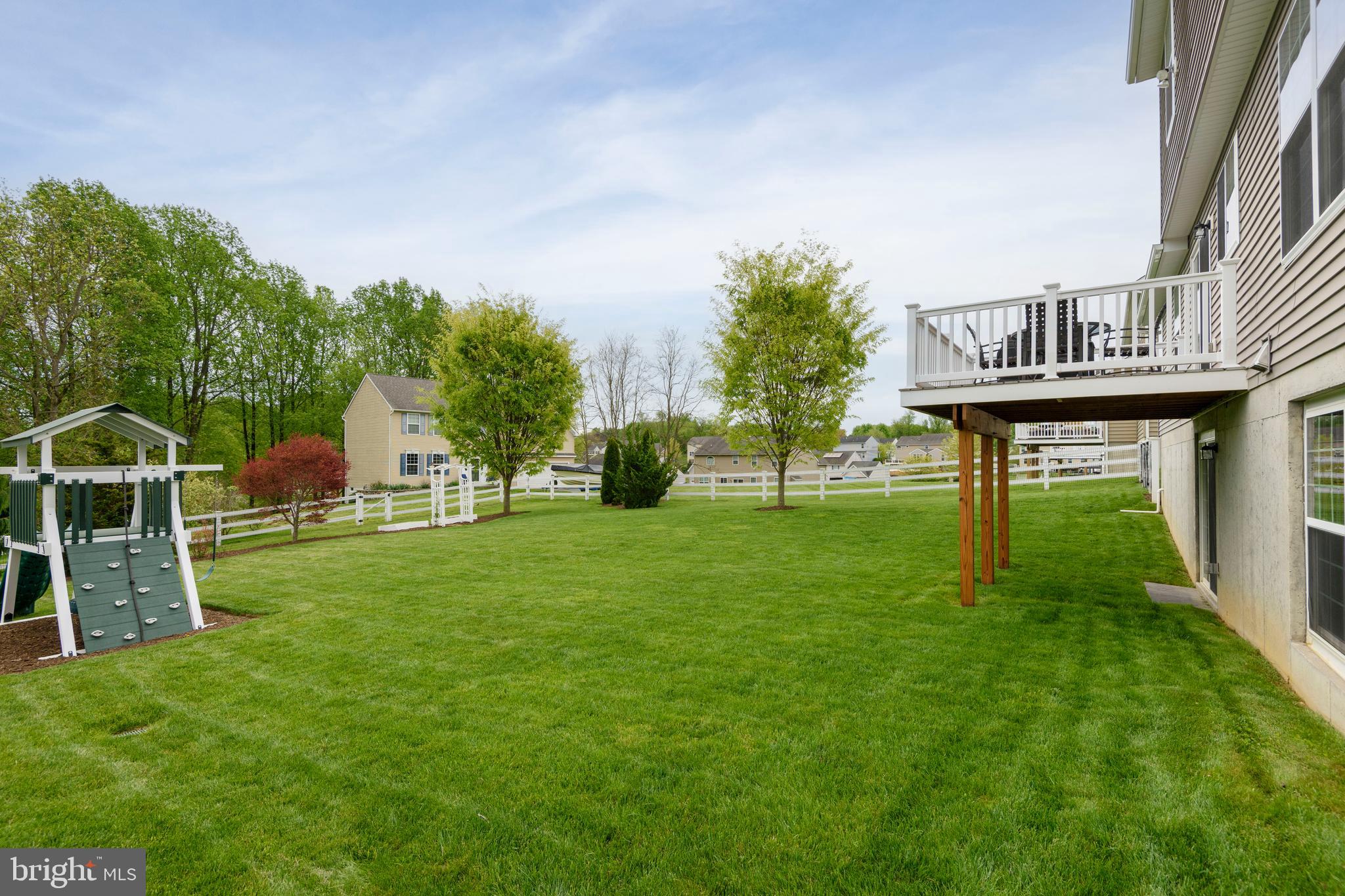 THE ESTATES AT TWEED - Residential